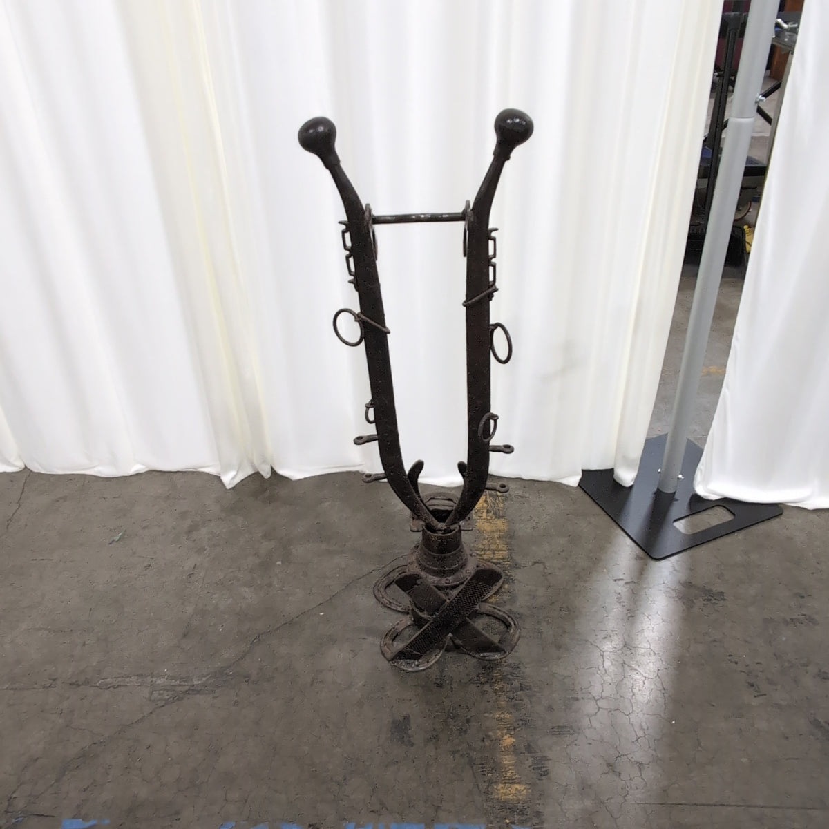 Dark Metal Freestanding Coat Rack