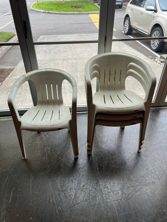 White Plastic Stackable Outdoor Chairs (As-Is)