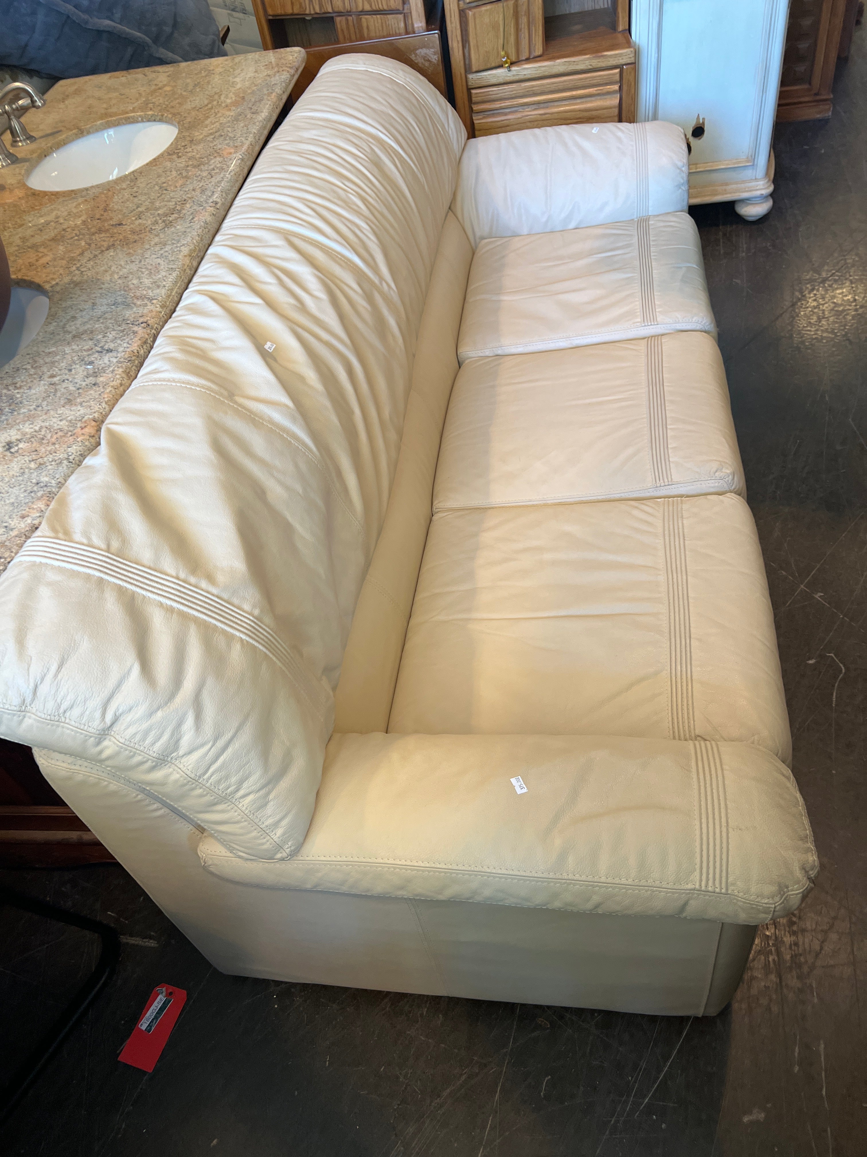 Nicoletti Italia Cream Leather Sofa