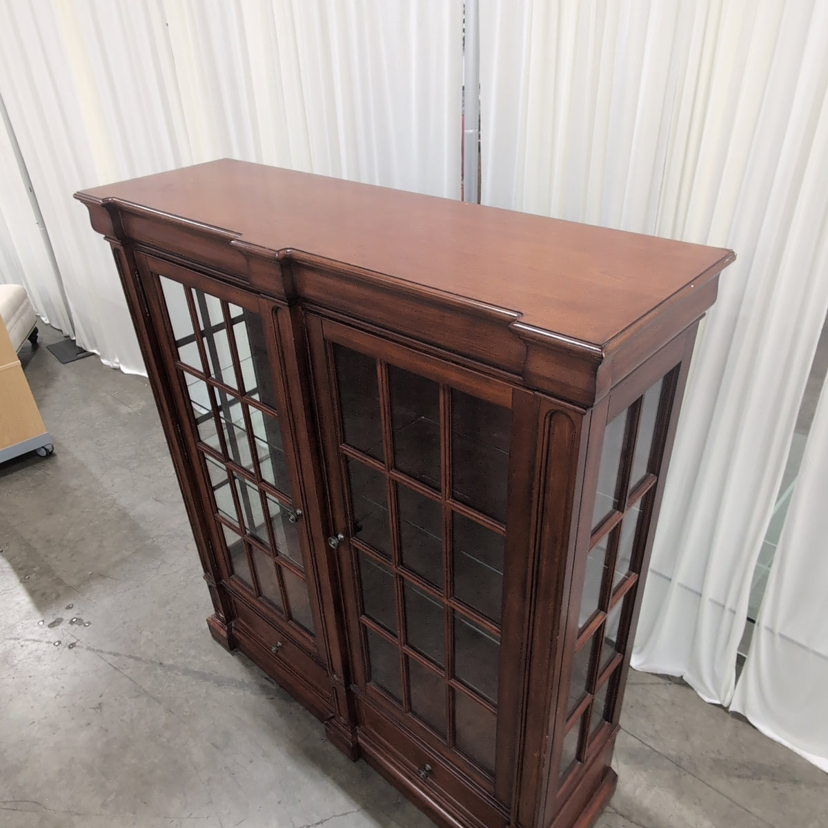Traditional Dark Wood China Cabinet with Glass Doors
