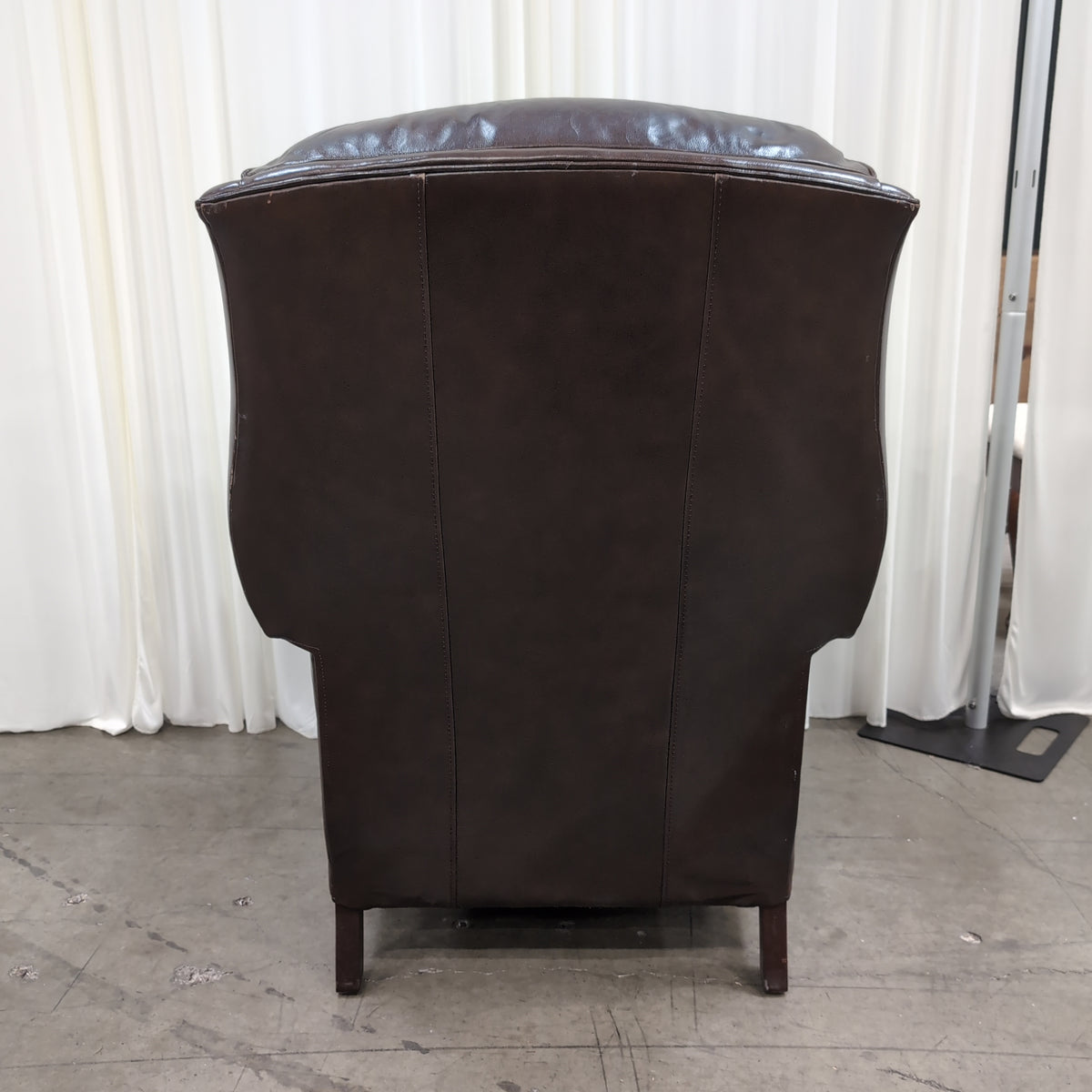 Unknown Dark Brown Furniture Item