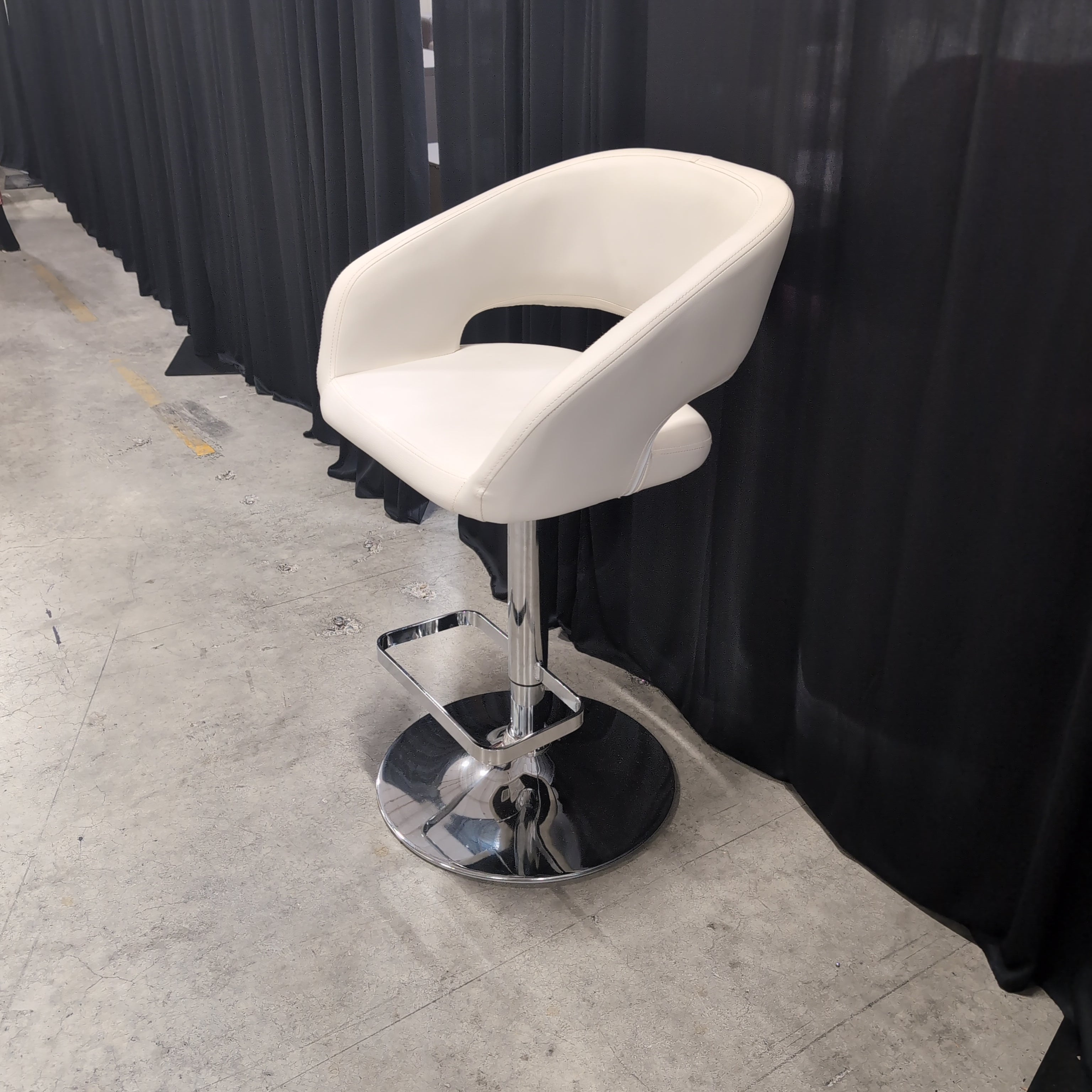 Cream Faux Leather Swivel Bar Stool with Chrome Base