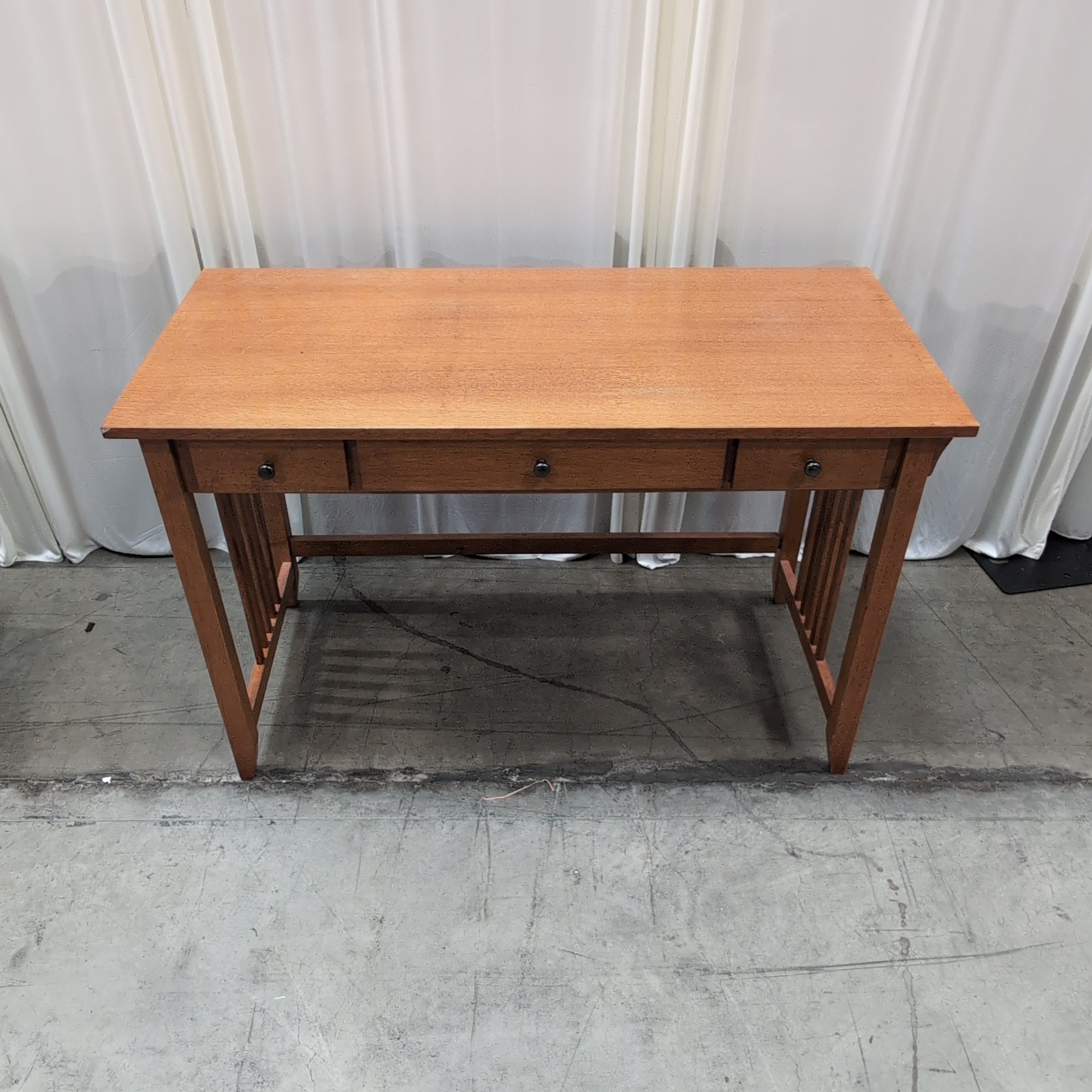 Craftsman Oak Tone Storage Bench