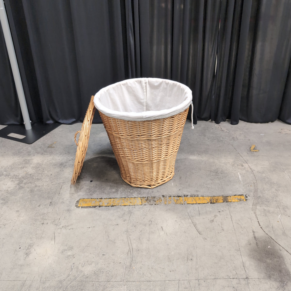 Round Woven Wicker Storage Basket in Natural Finish