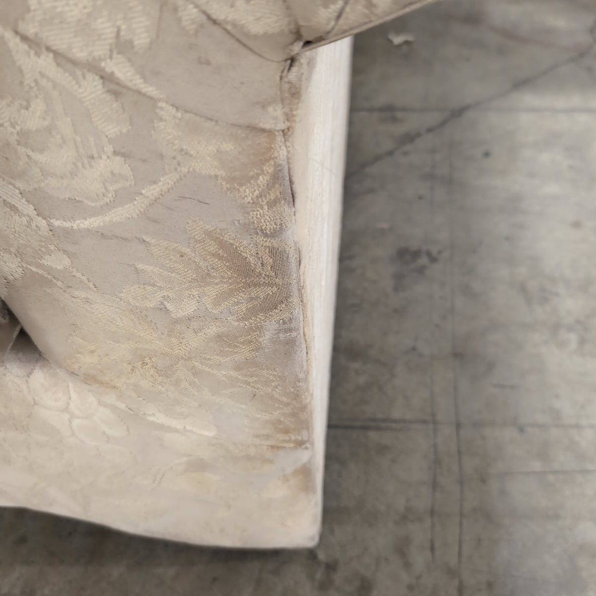 Beige Floral Pattern Rolled Arm Couch
