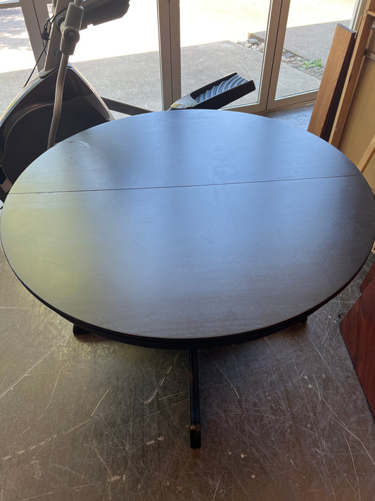 Black Round Pedestal Dining Table