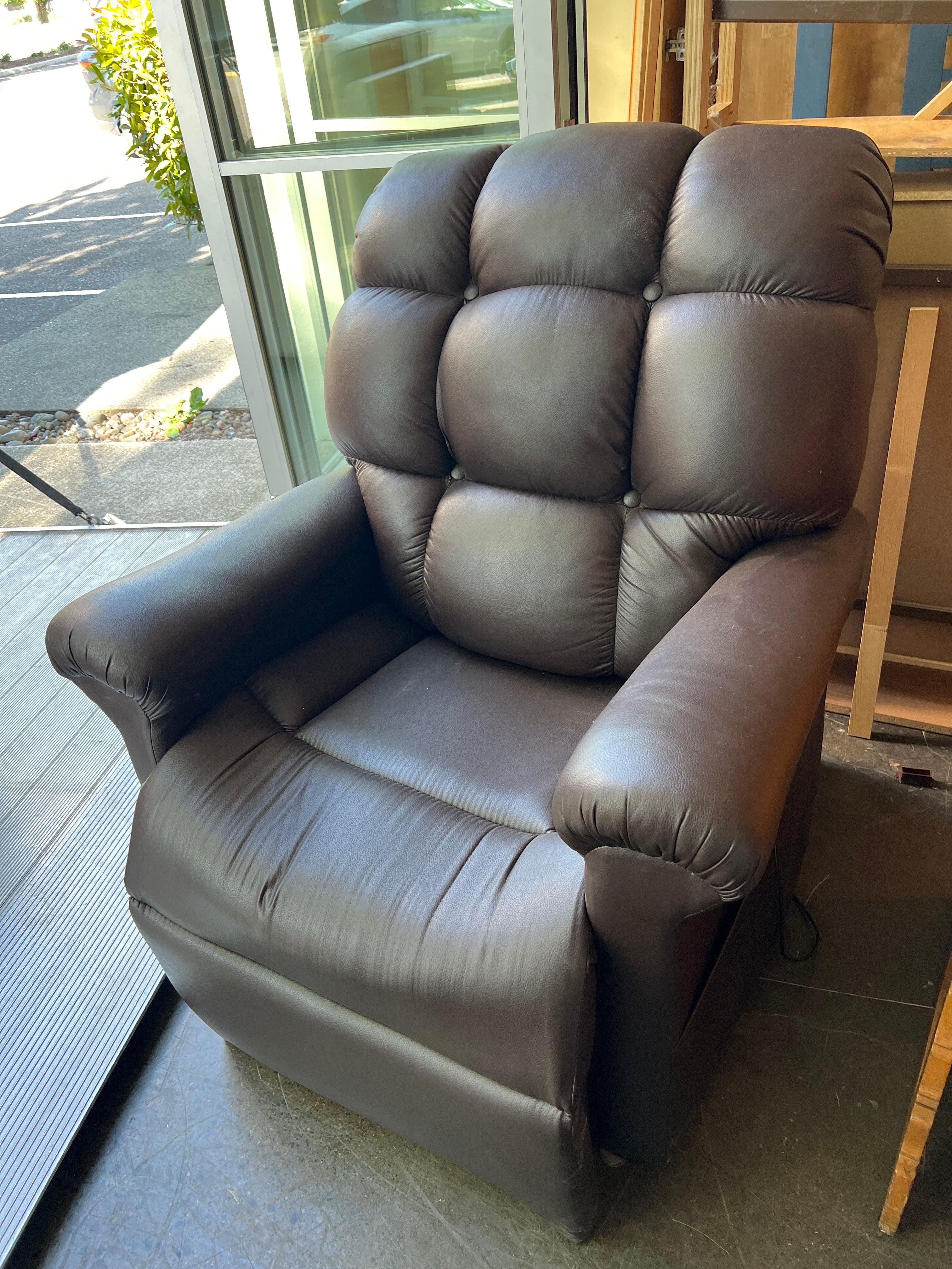 Dark Brown Tufted Recliner Chair