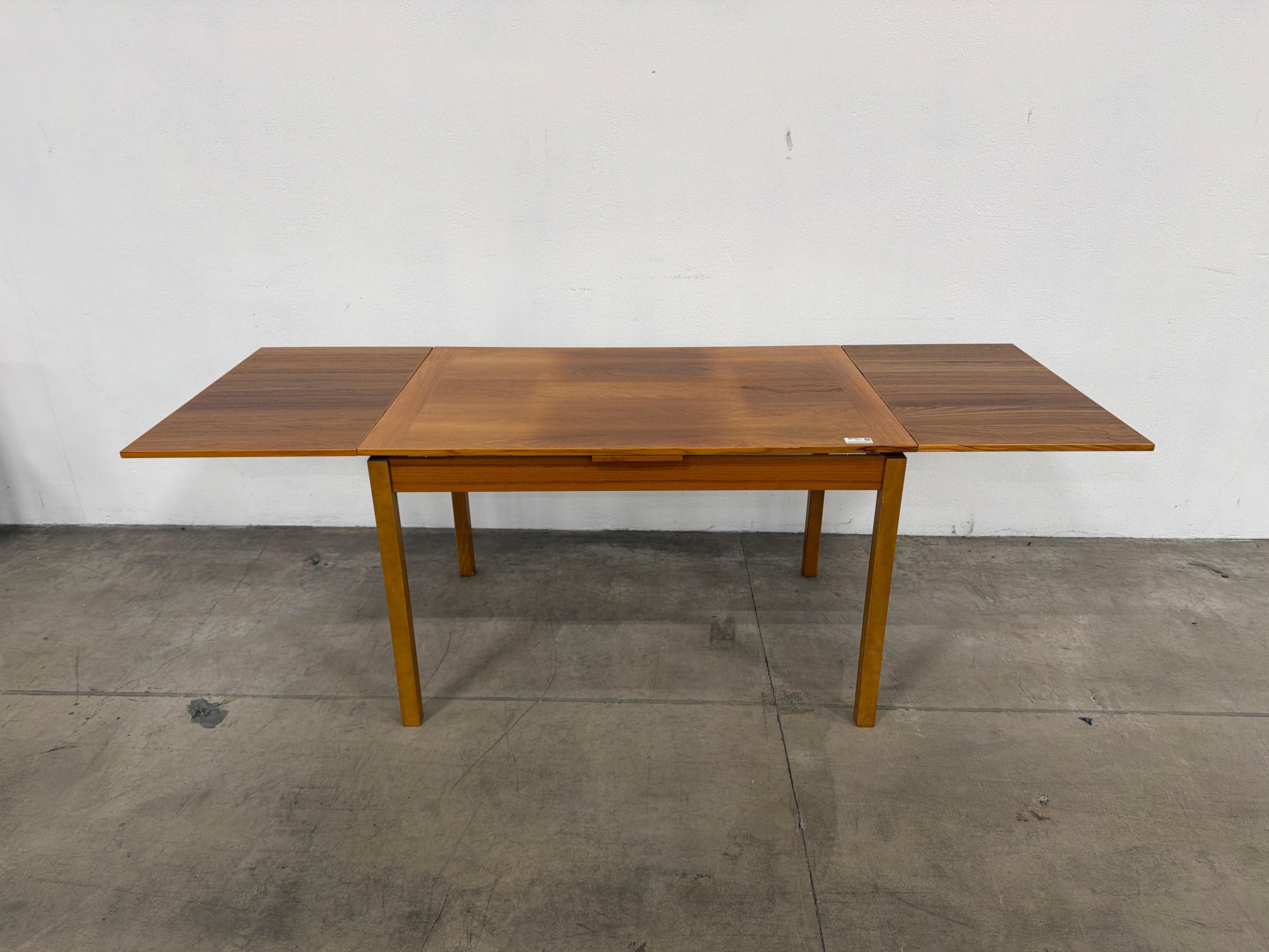 Vintage 1960s AM Møbler Danish Modern Teak Draw-Leaf Expanding Dining Table