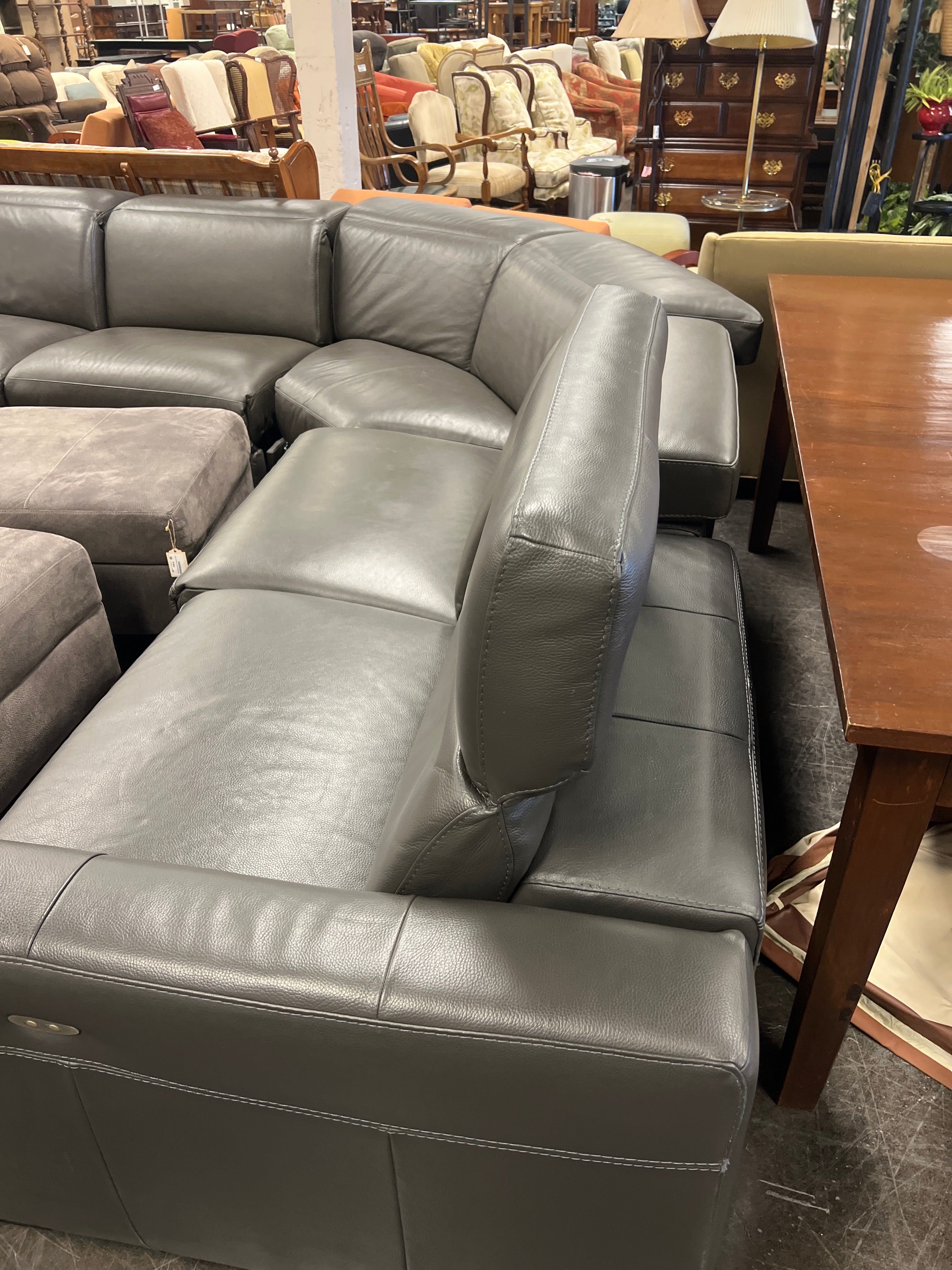 Chateau d'Ax 5 Piece Power Sectional Sofa in Great Condition (Made in Italy)
