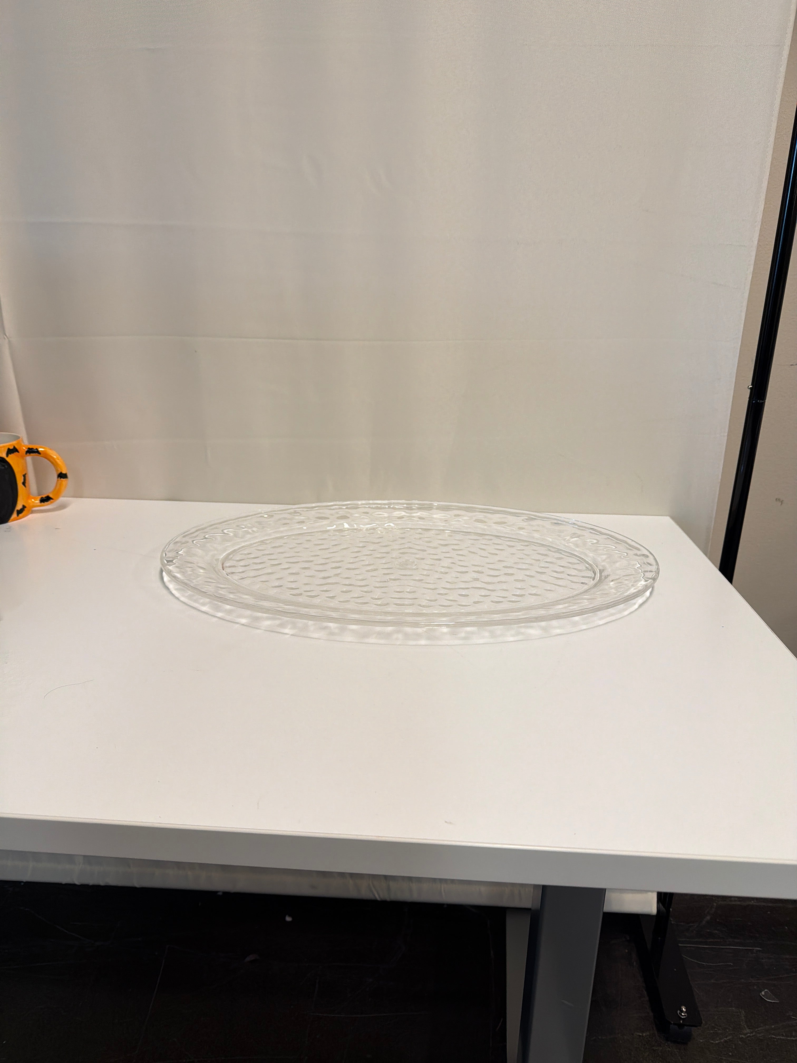 Transparent Oval Textured Glass Serving Platter