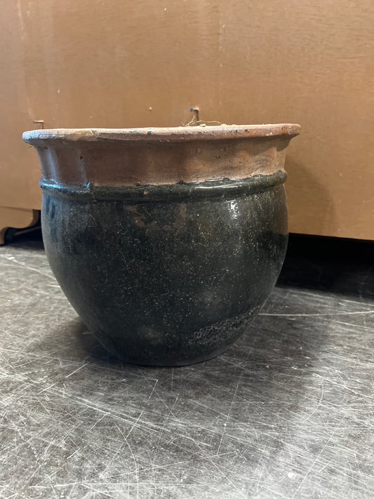 Black Ceramic Pot with Terracotta Rim