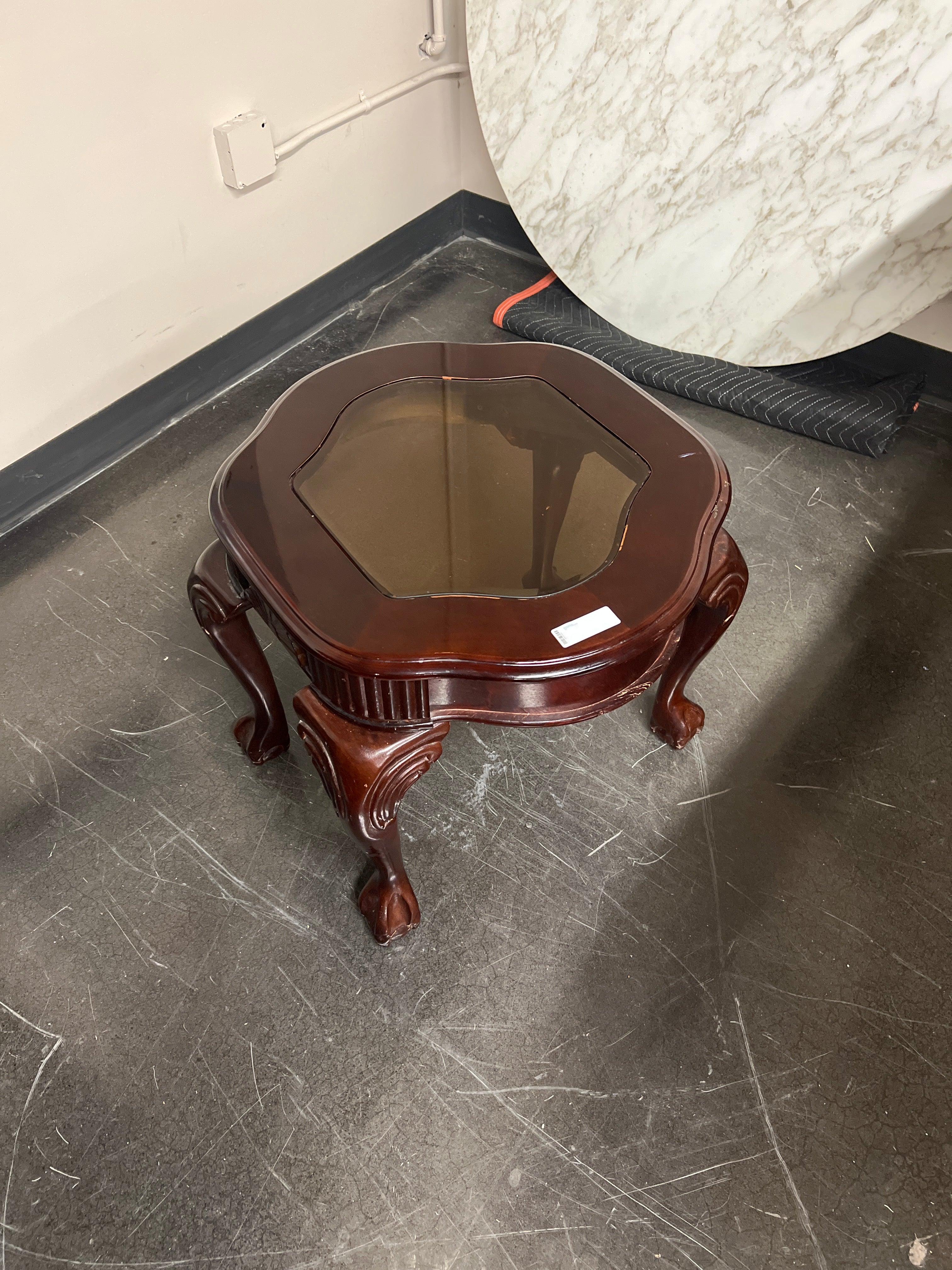 Elegant Cherry Finish End Table with Glass Inset