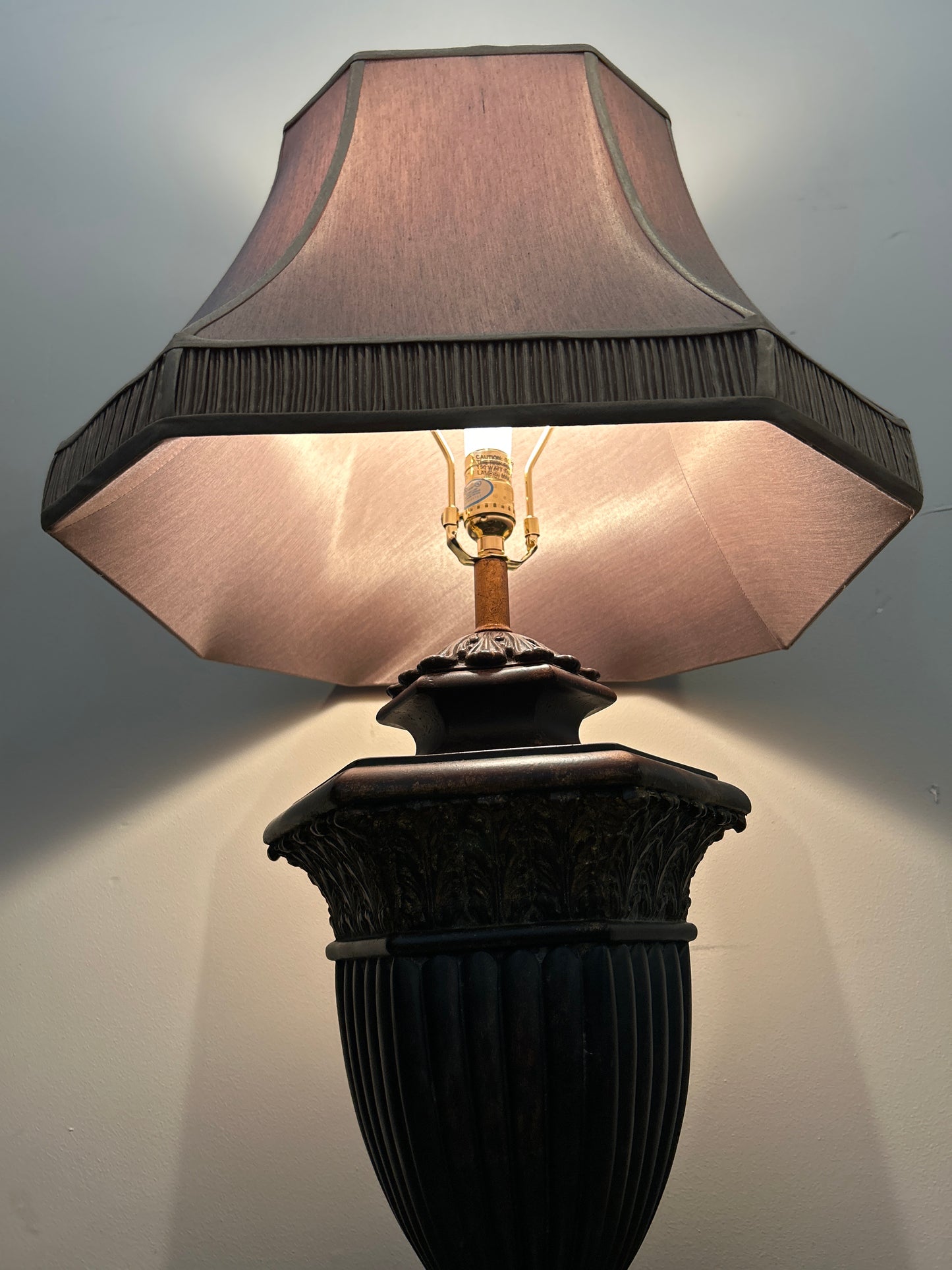 Antique-Style Metal Table Lamp with Mauve Lampshade