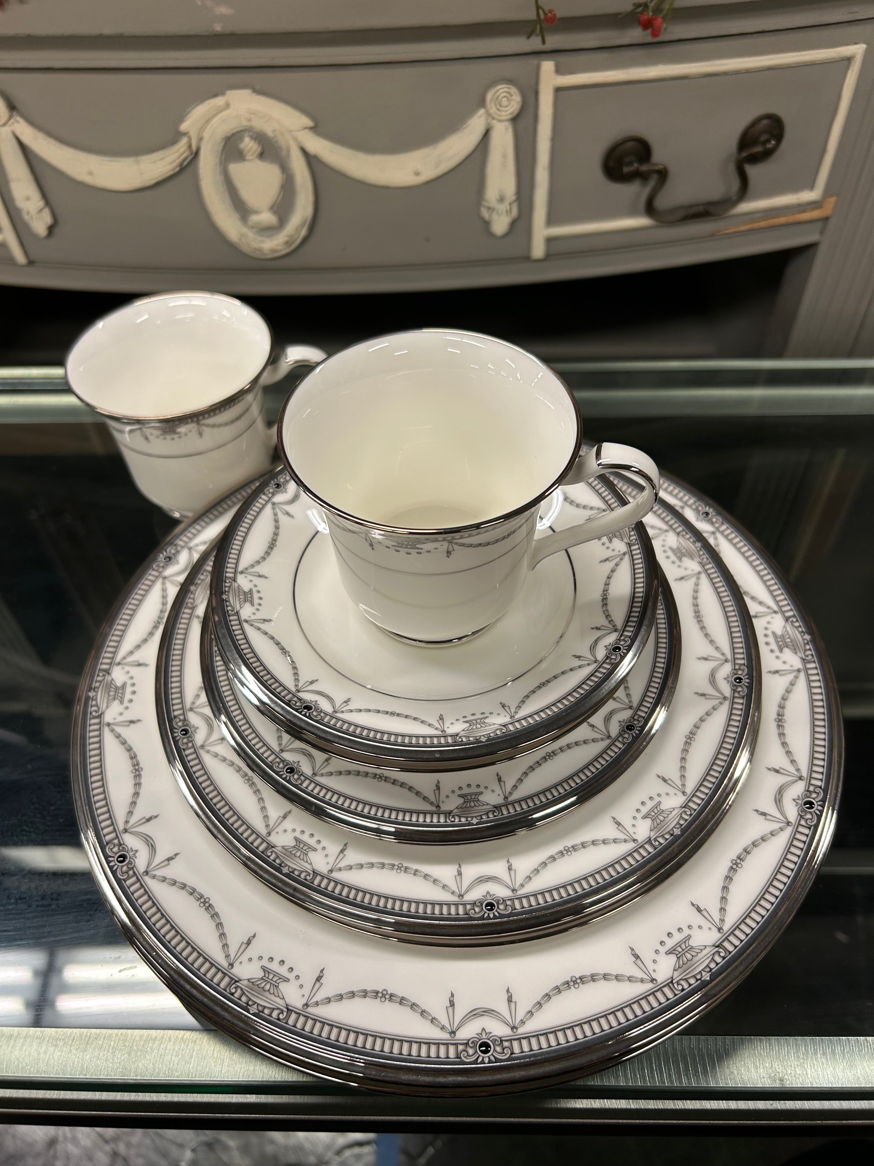 Chamberlain Fine China by Noritake, Place SET