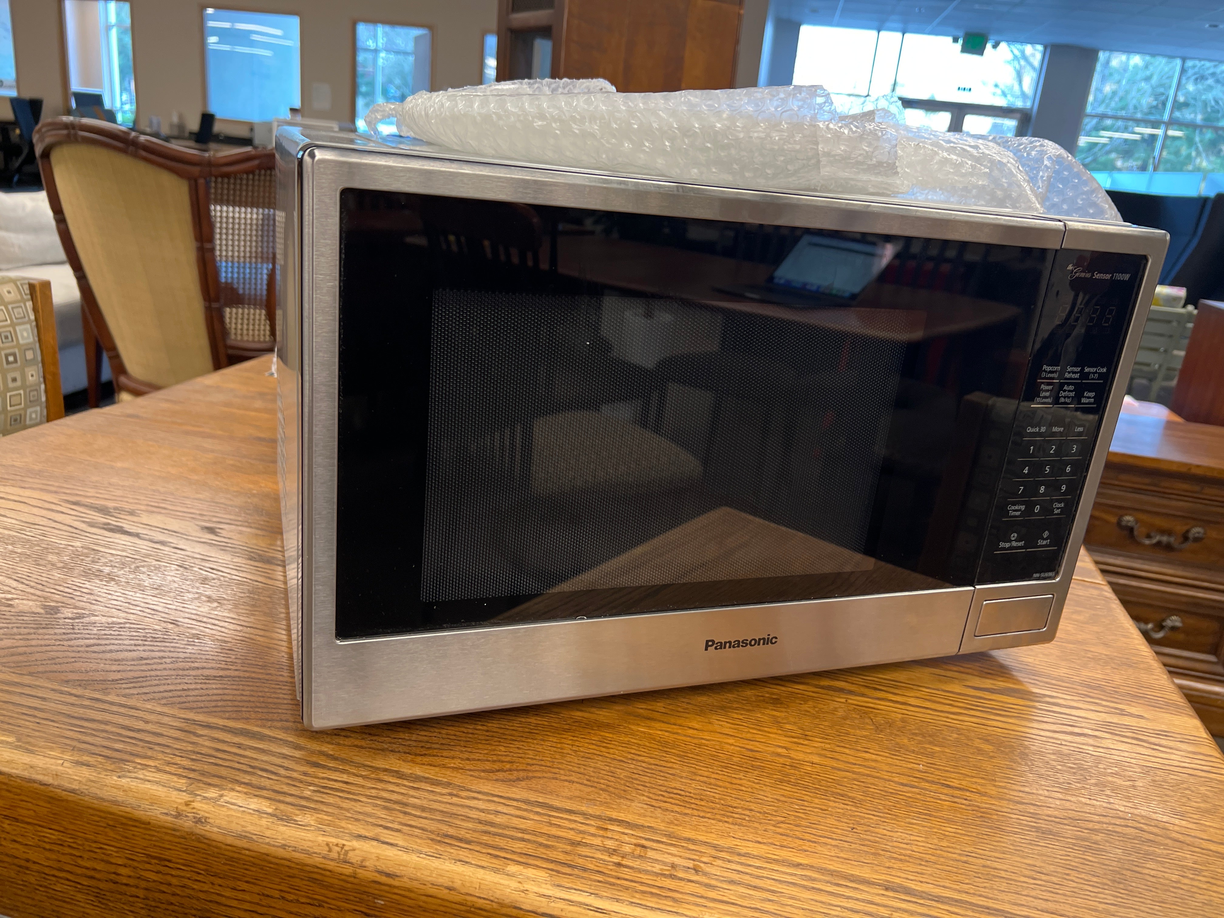 Panasonic the genius sensor 1100w