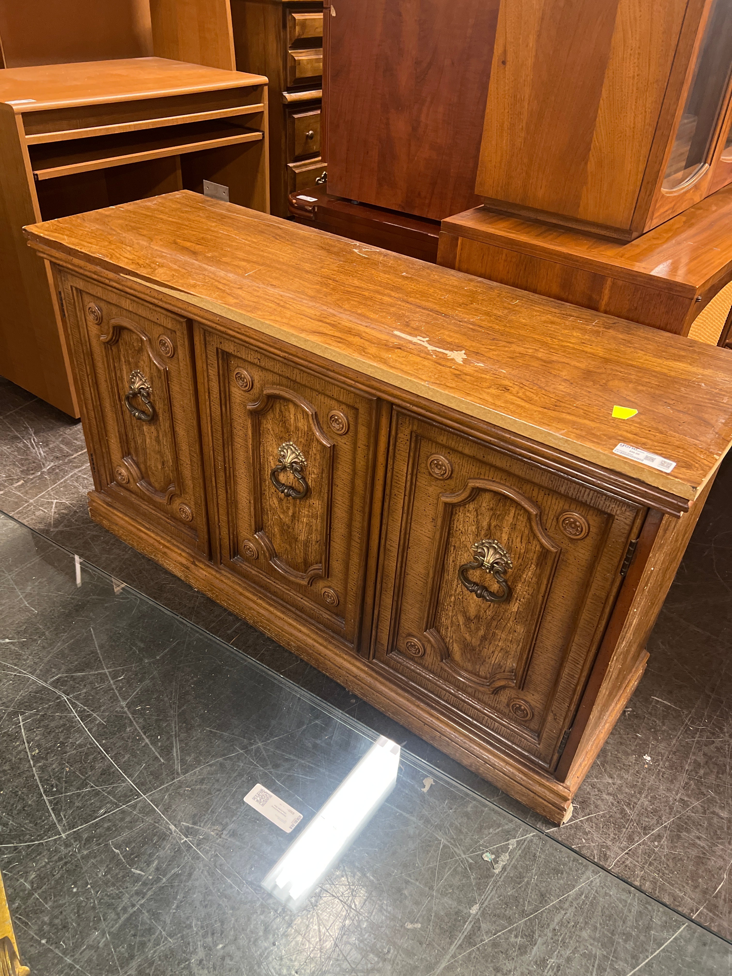 Oak credenza buffett