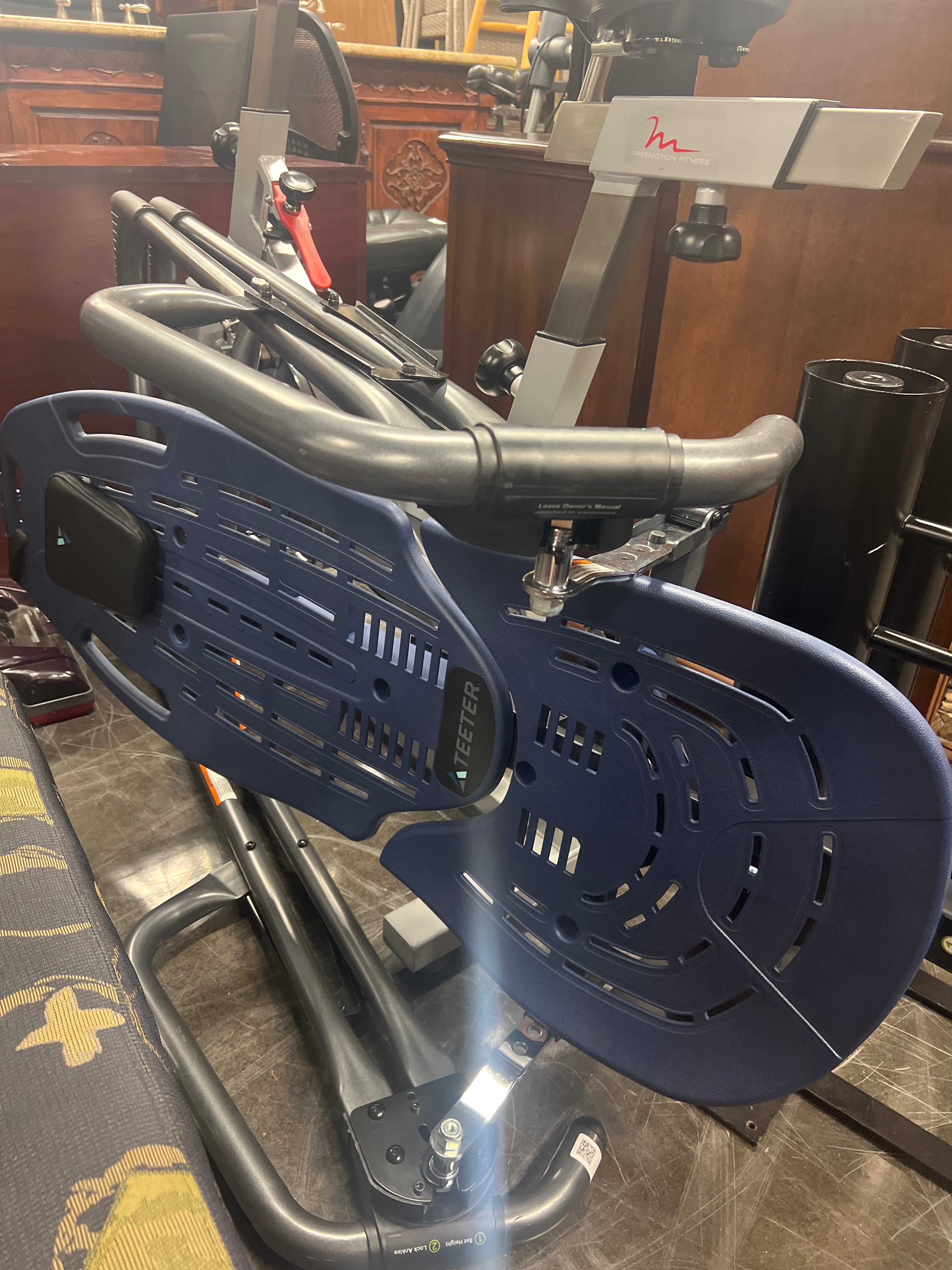 Teeter Inversion Table