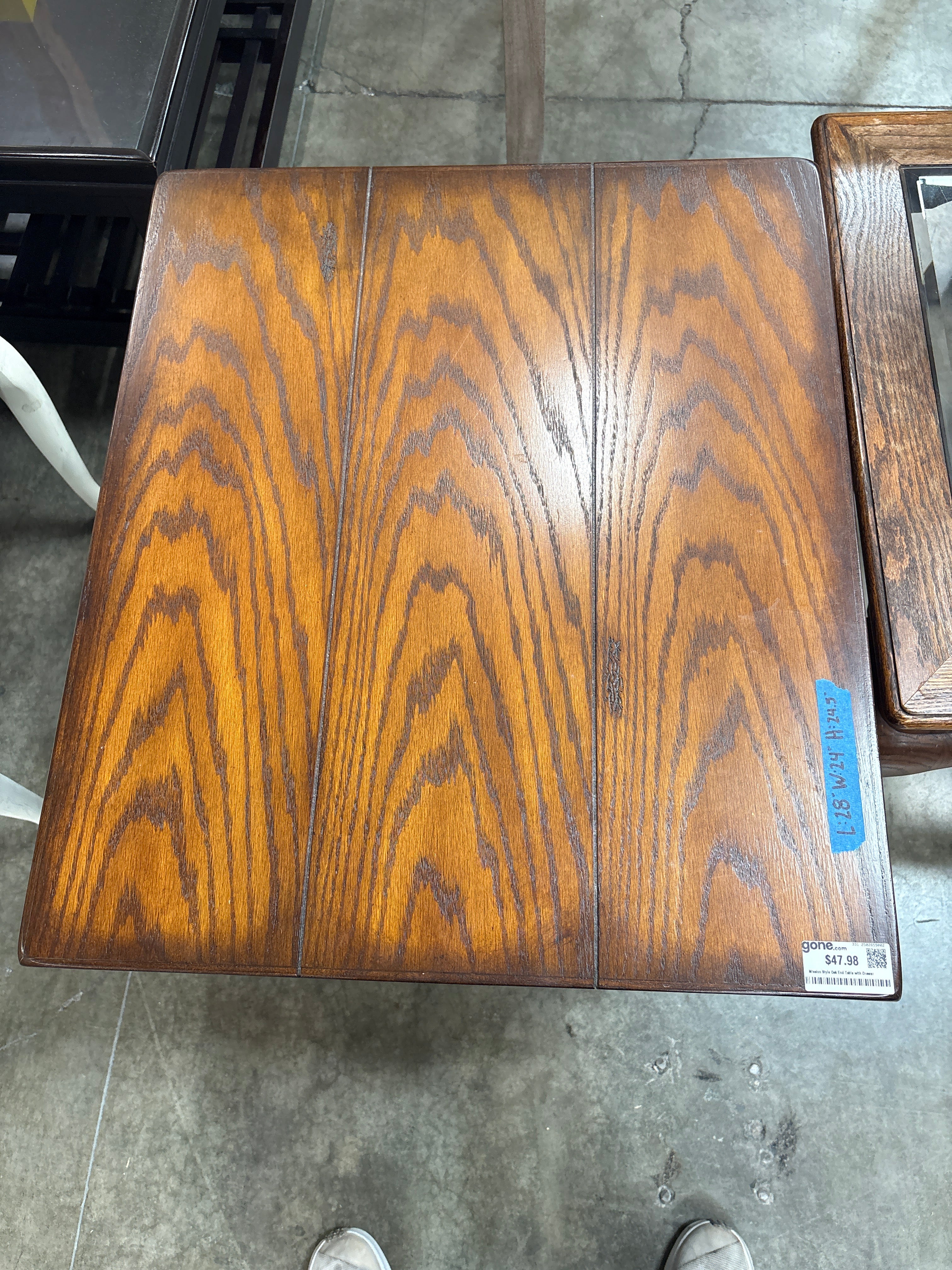 Mission Style Oak End Table with Drawer