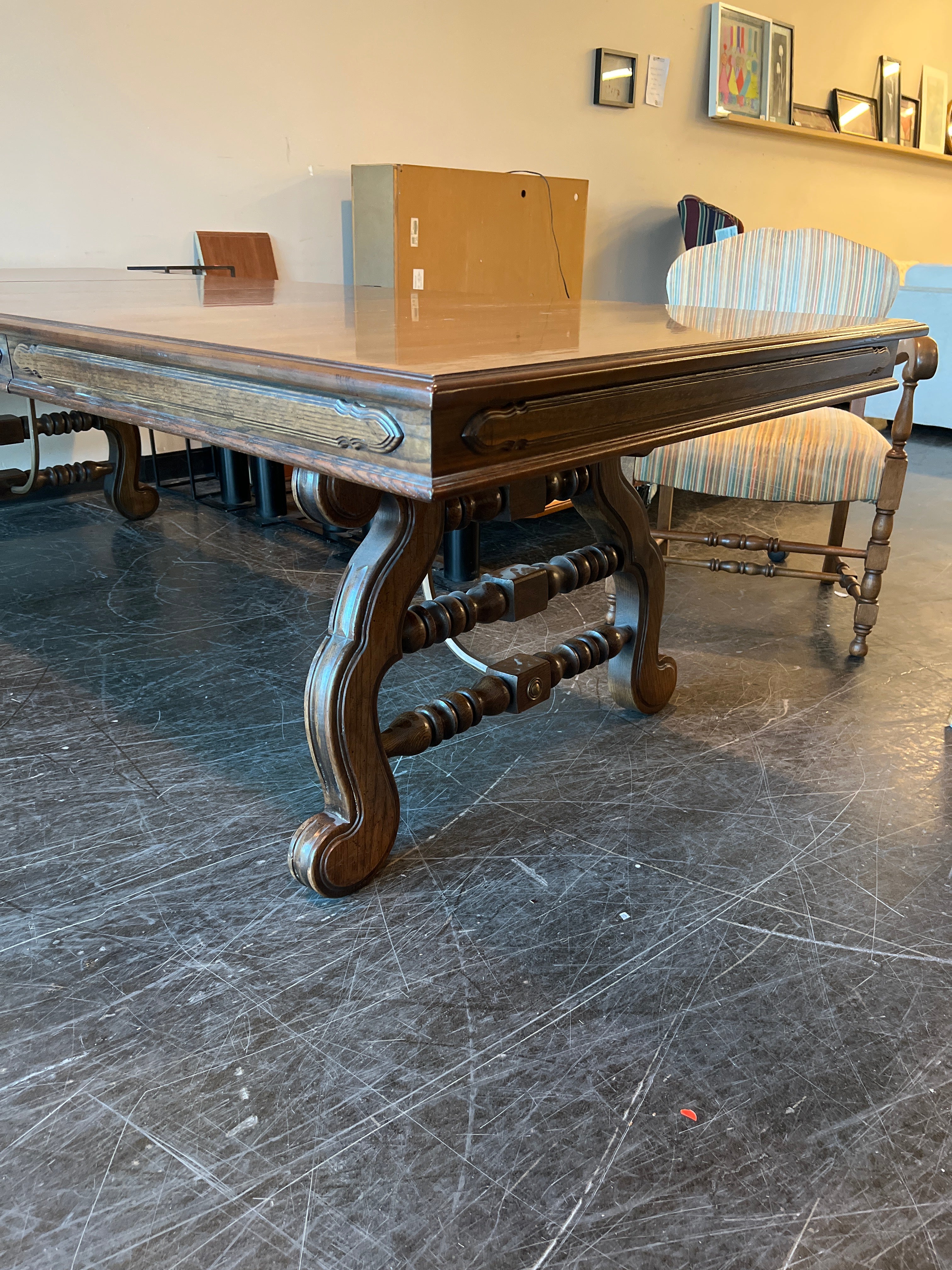 Antique Oak Dining Table with Hand Craved Base & 2 leaves