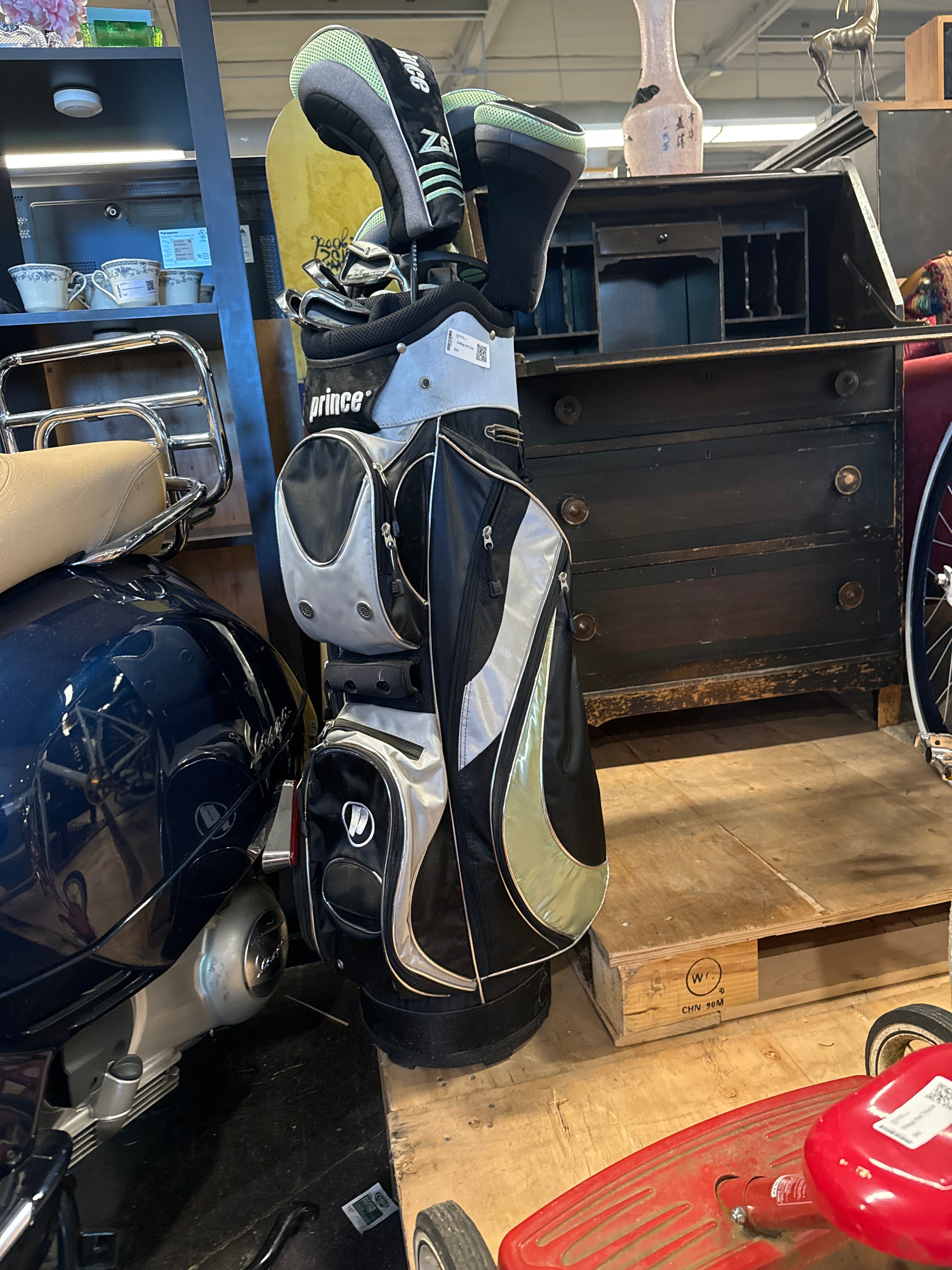 Prince Z6 Golf Clubs with GolfBag