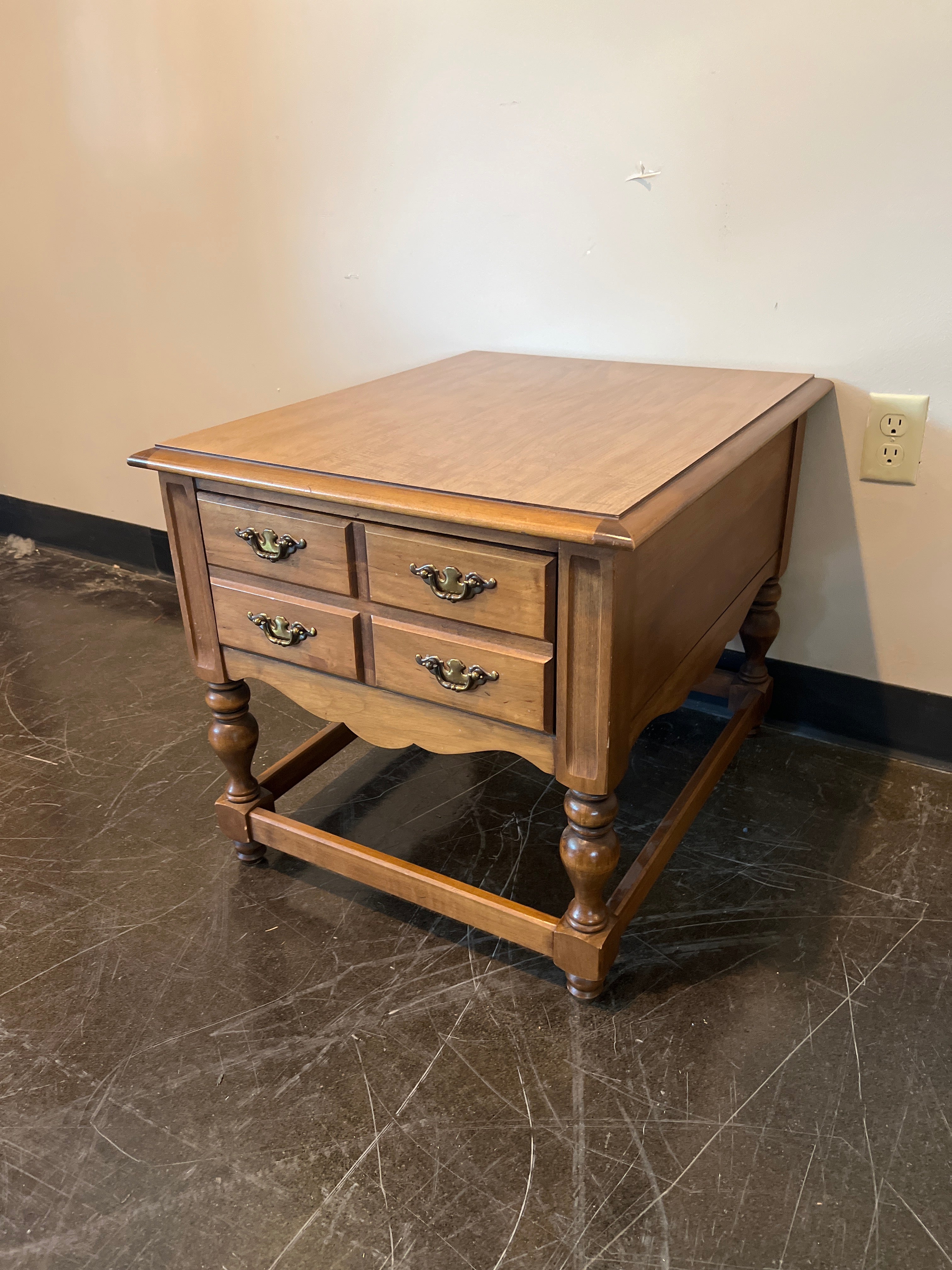 Broyhill Premier Traditional End Table