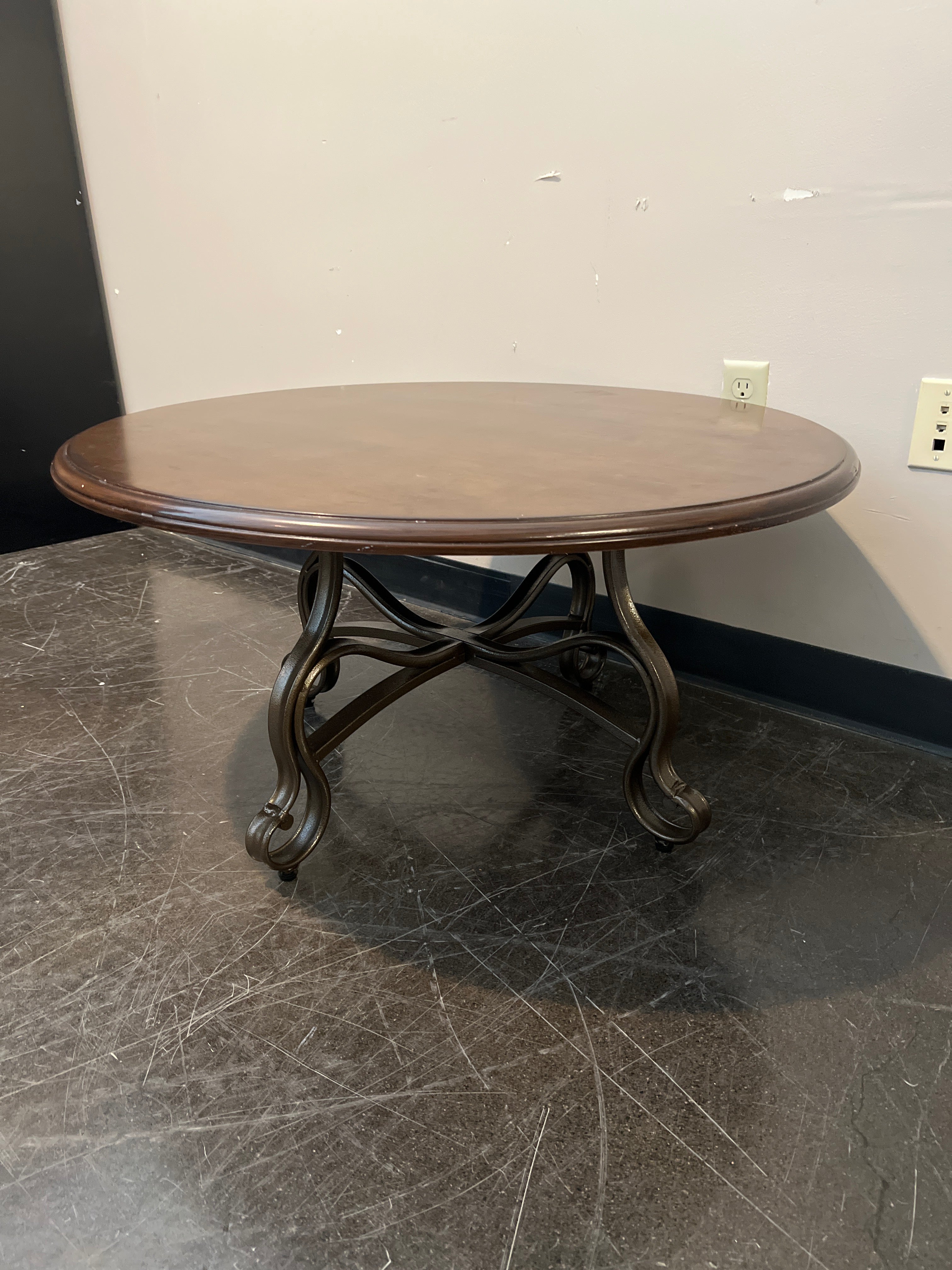 Round Wood Pedestal Coffee Table