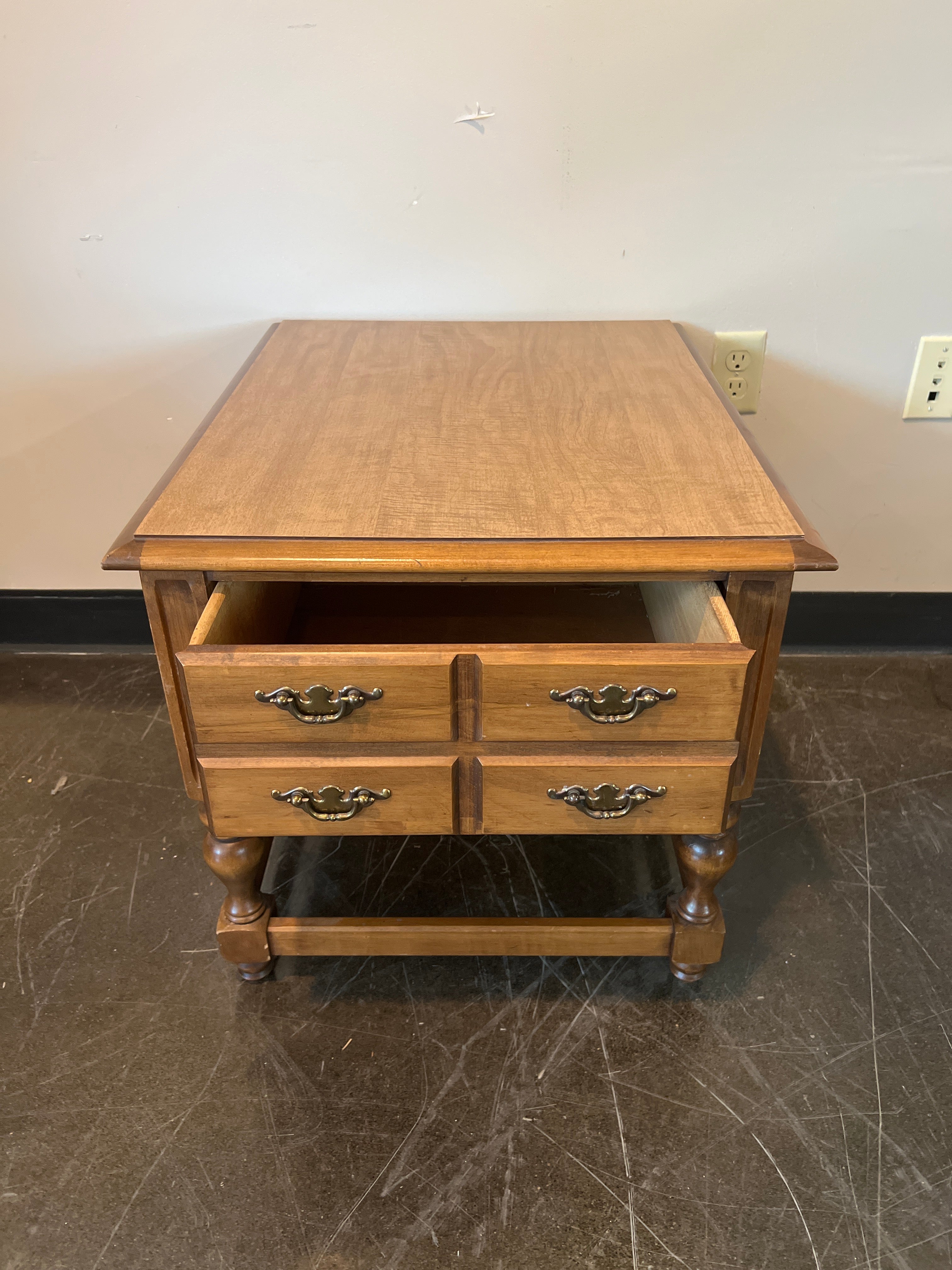 Broyhill Premier Traditional End Table