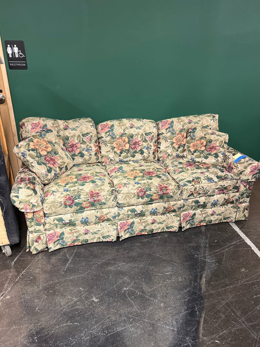 Vintage Floral Tapestry Sofa – 3-Seater