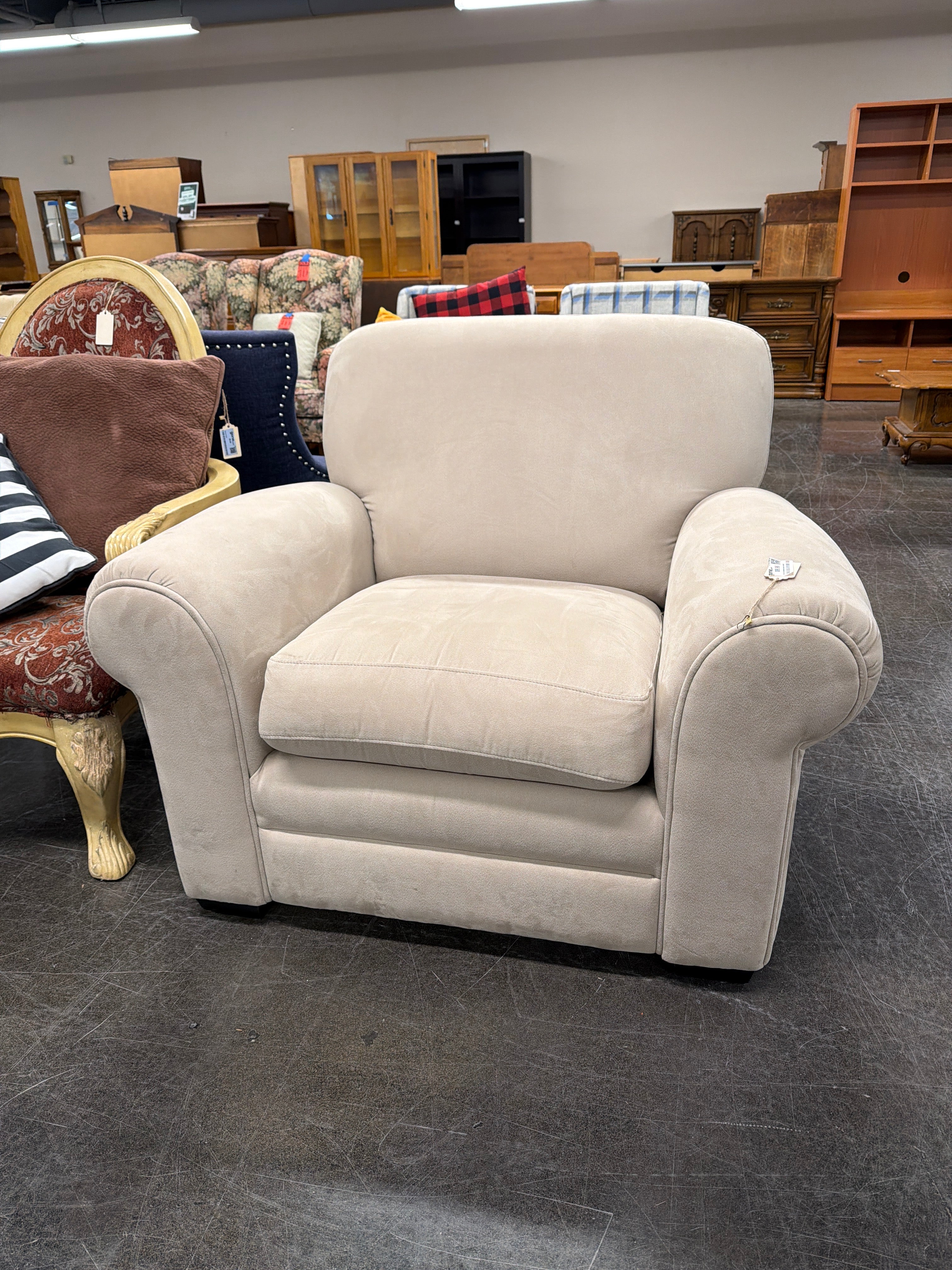 SofaTrend Upholstered Accent Armchair
