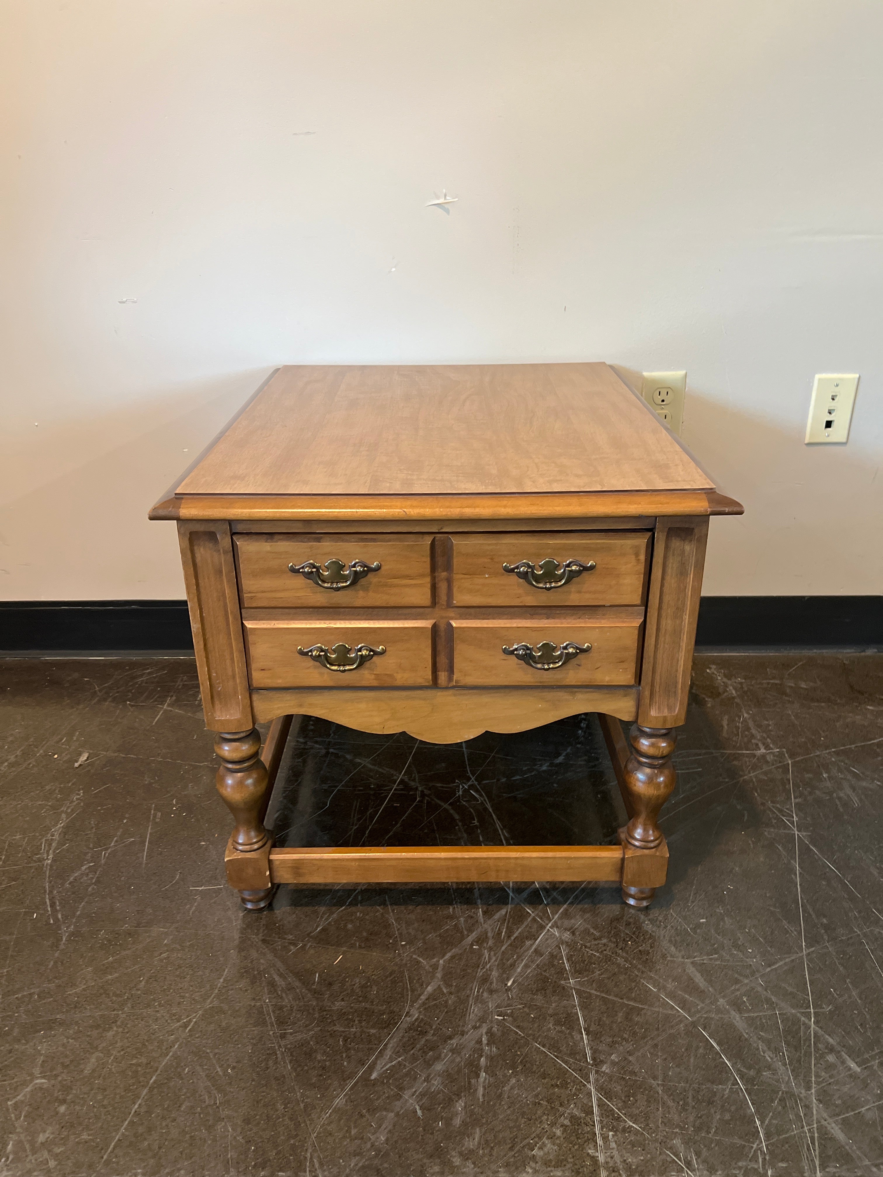 Broyhill Premier Traditional End Table
