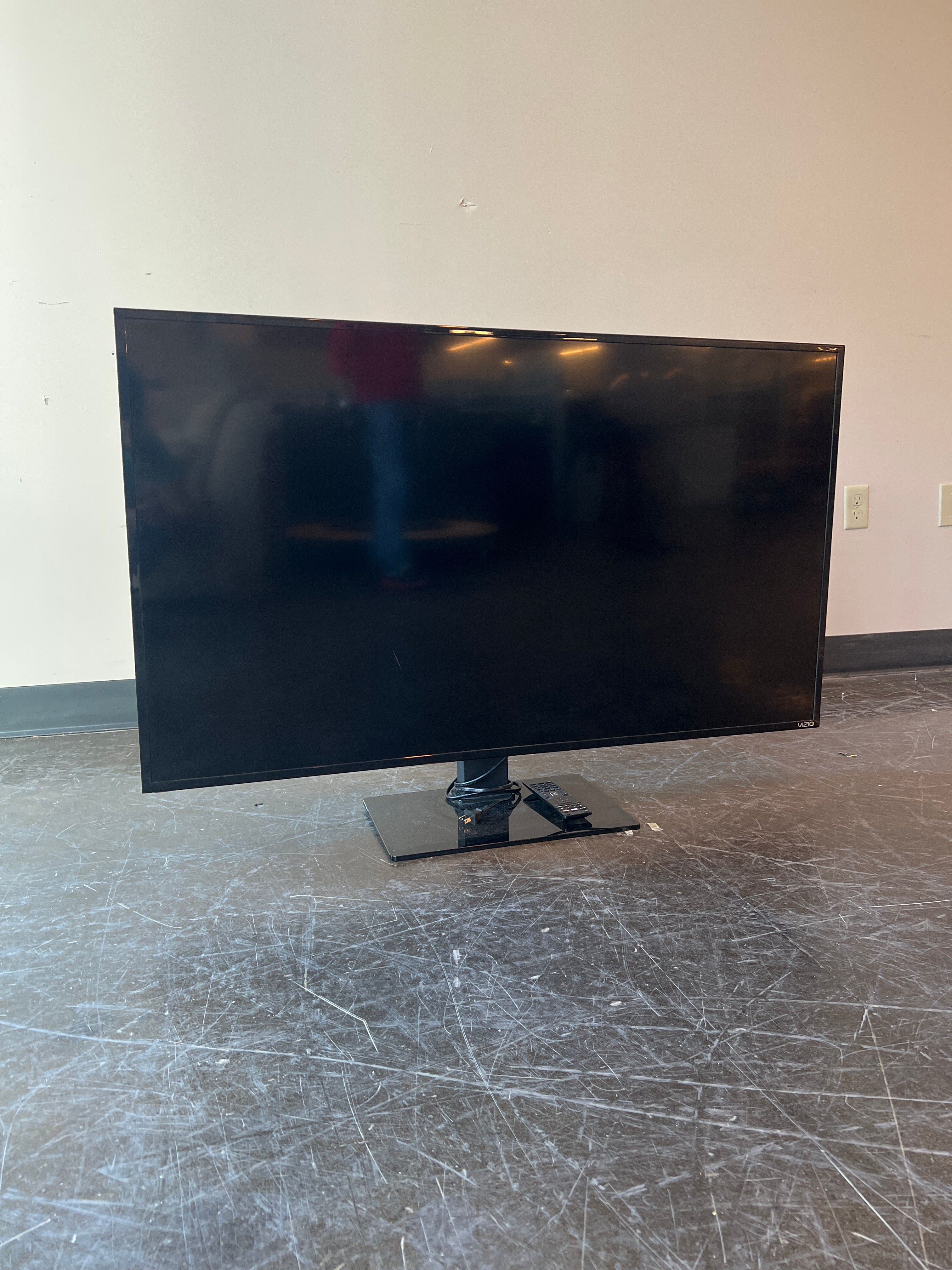 Vizio 50” Class D Full HD Smart Television