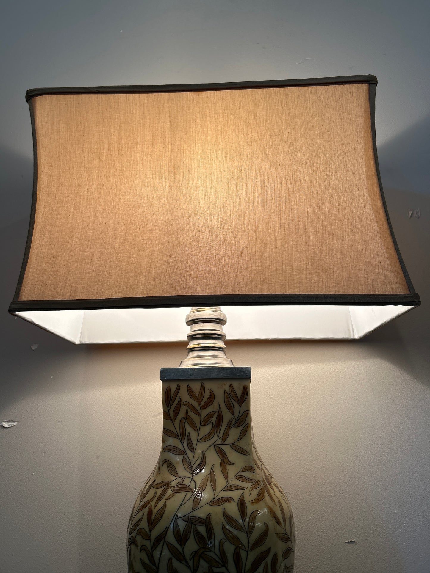 Elegant Ceramic Table Lamp with Beige Lampshade