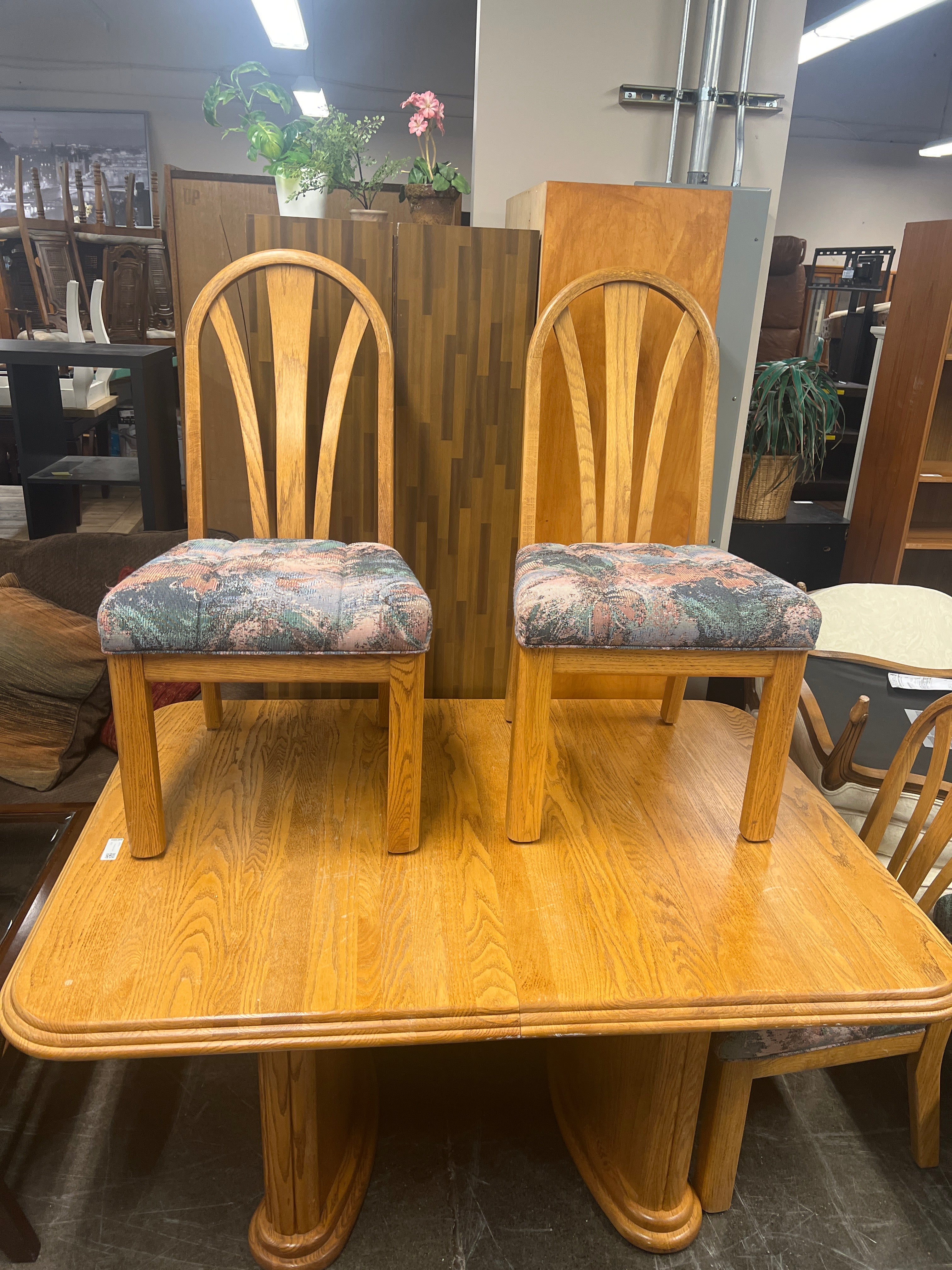 Oak Table with 8 Chairs