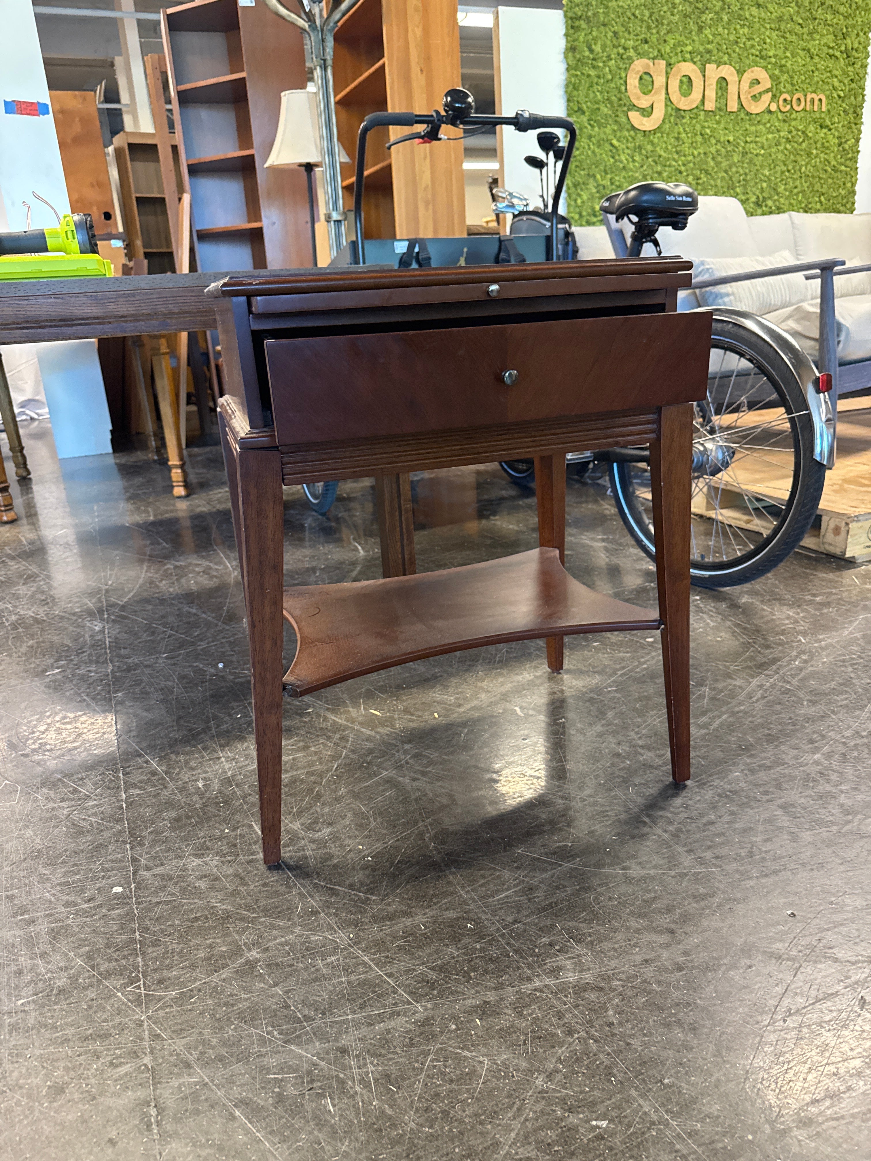 Bombay Company, Mahogany Side Table