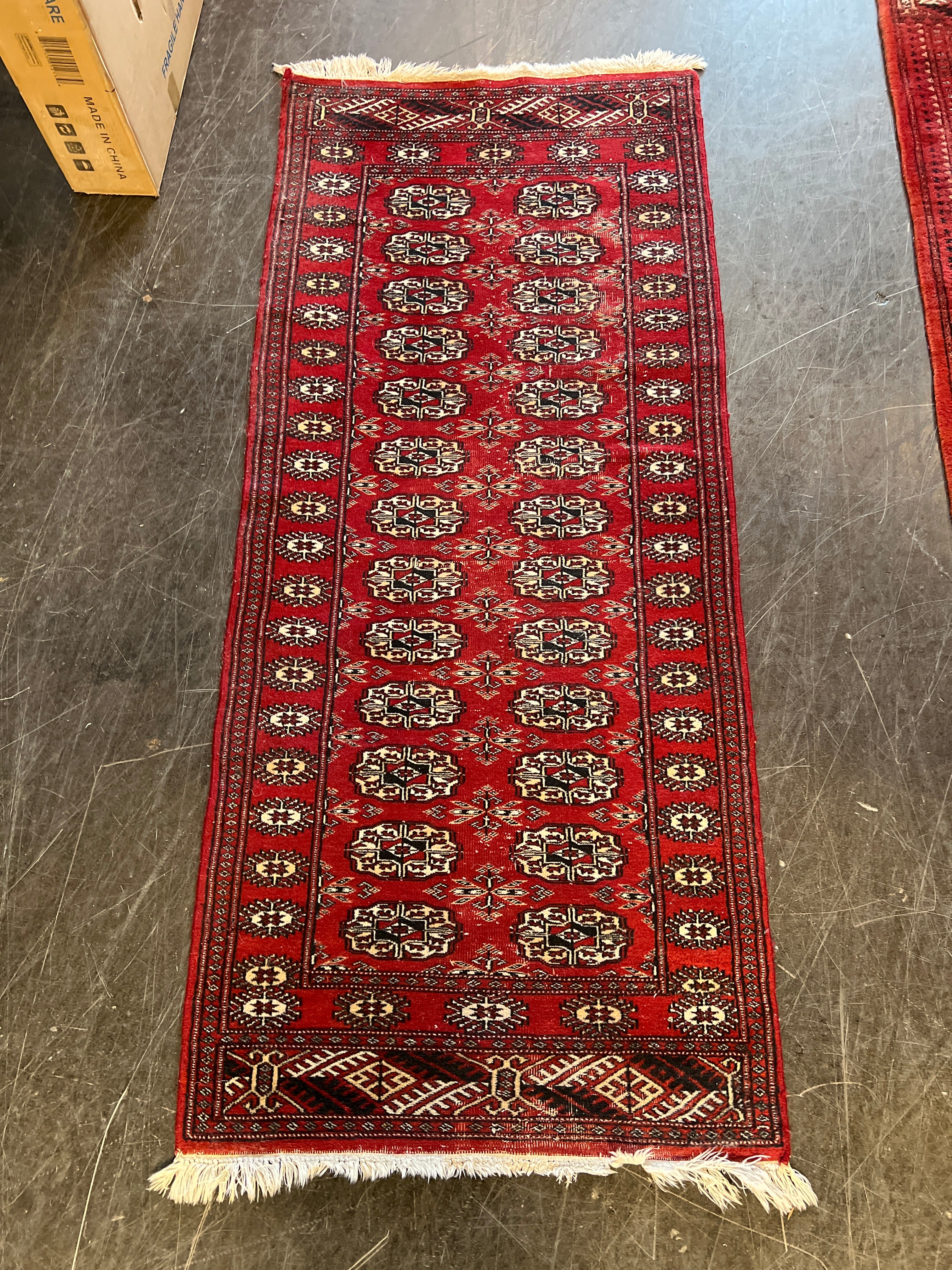 Traditional Patterned Runner Rug