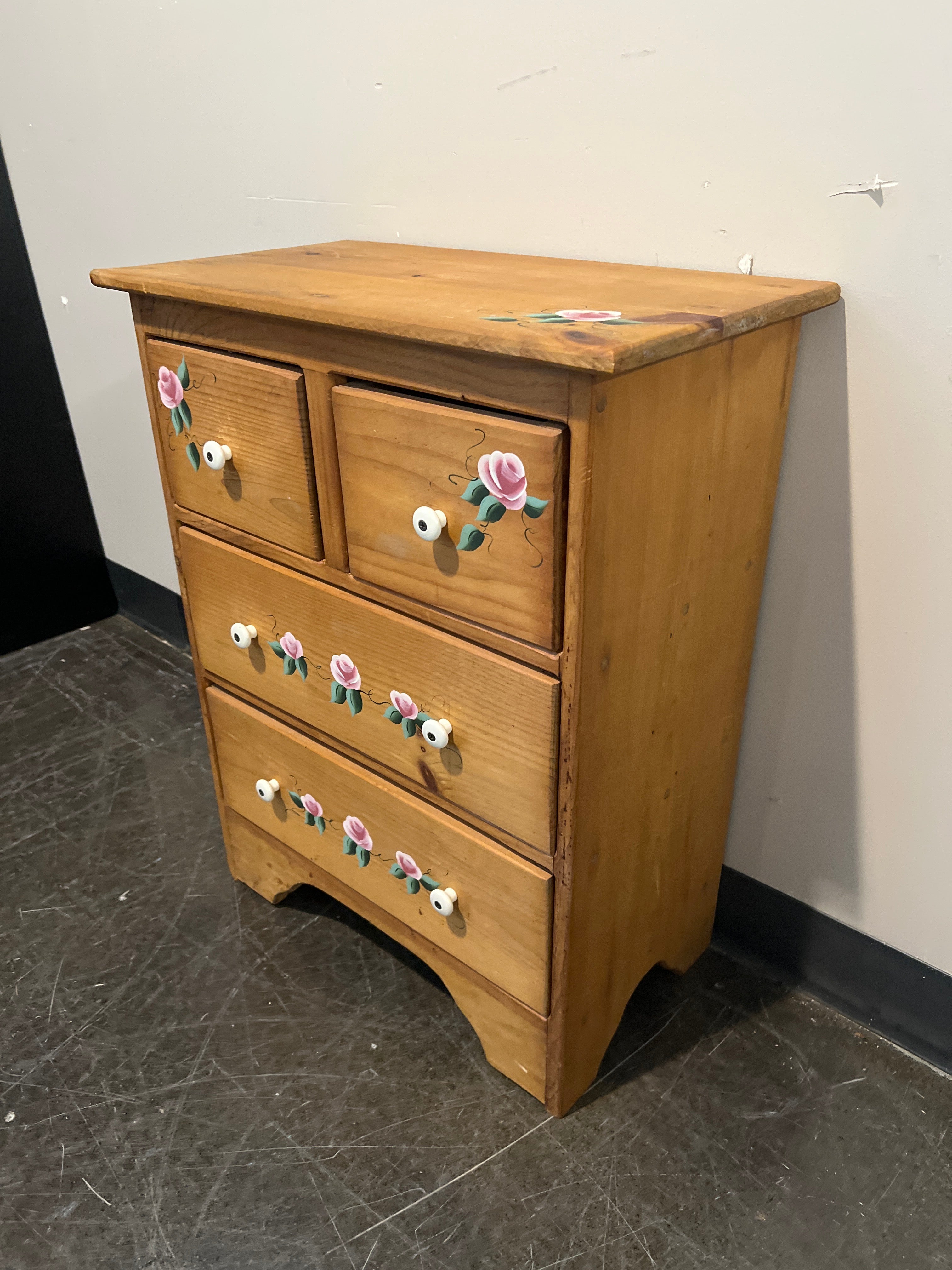 Hand-Painted 4-Drawer Pine Dresser with Floral Accents