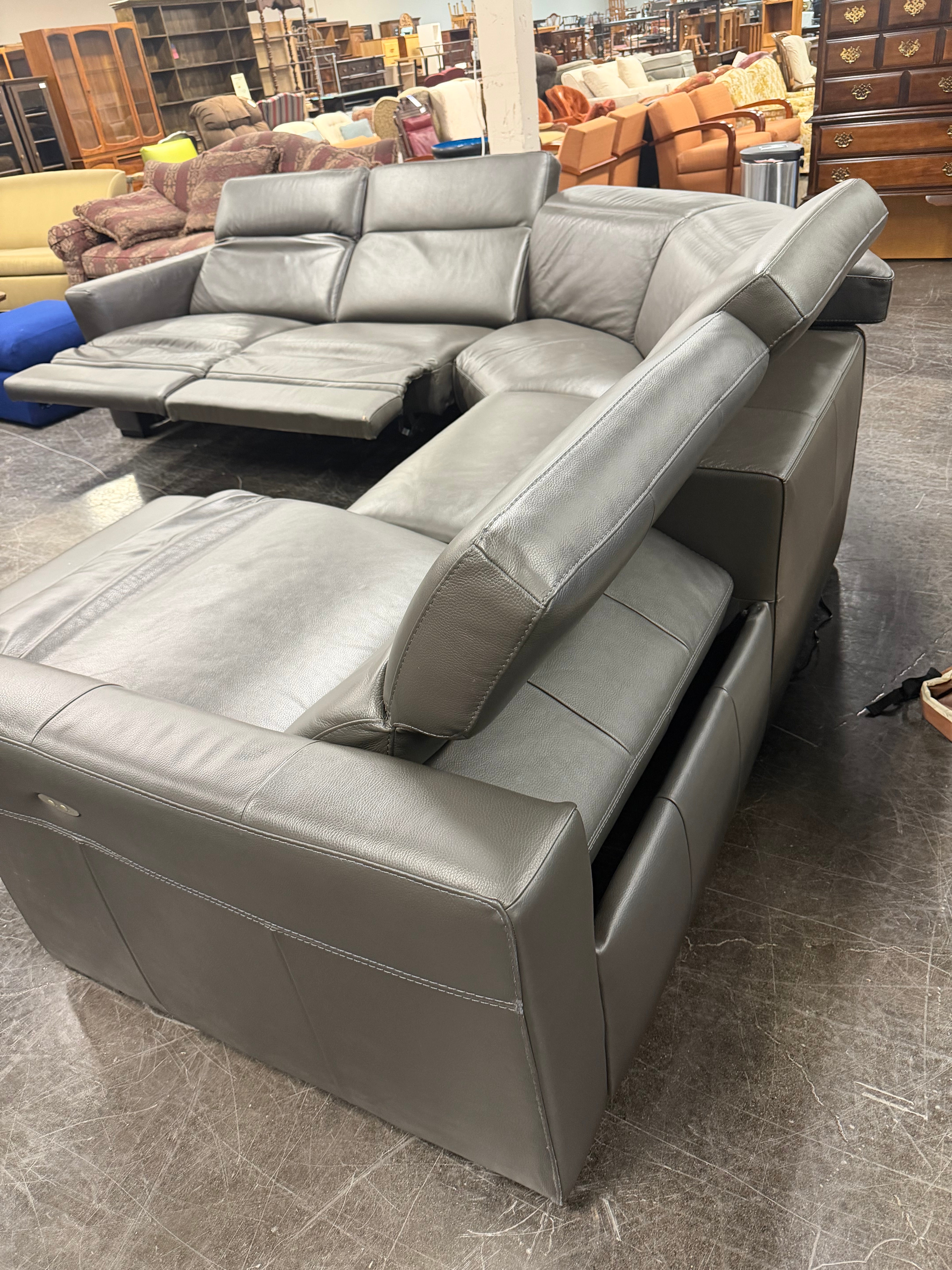 Chateau d'Ax 5 Piece Power Sectional Sofa in Great Condition (Made in Italy)