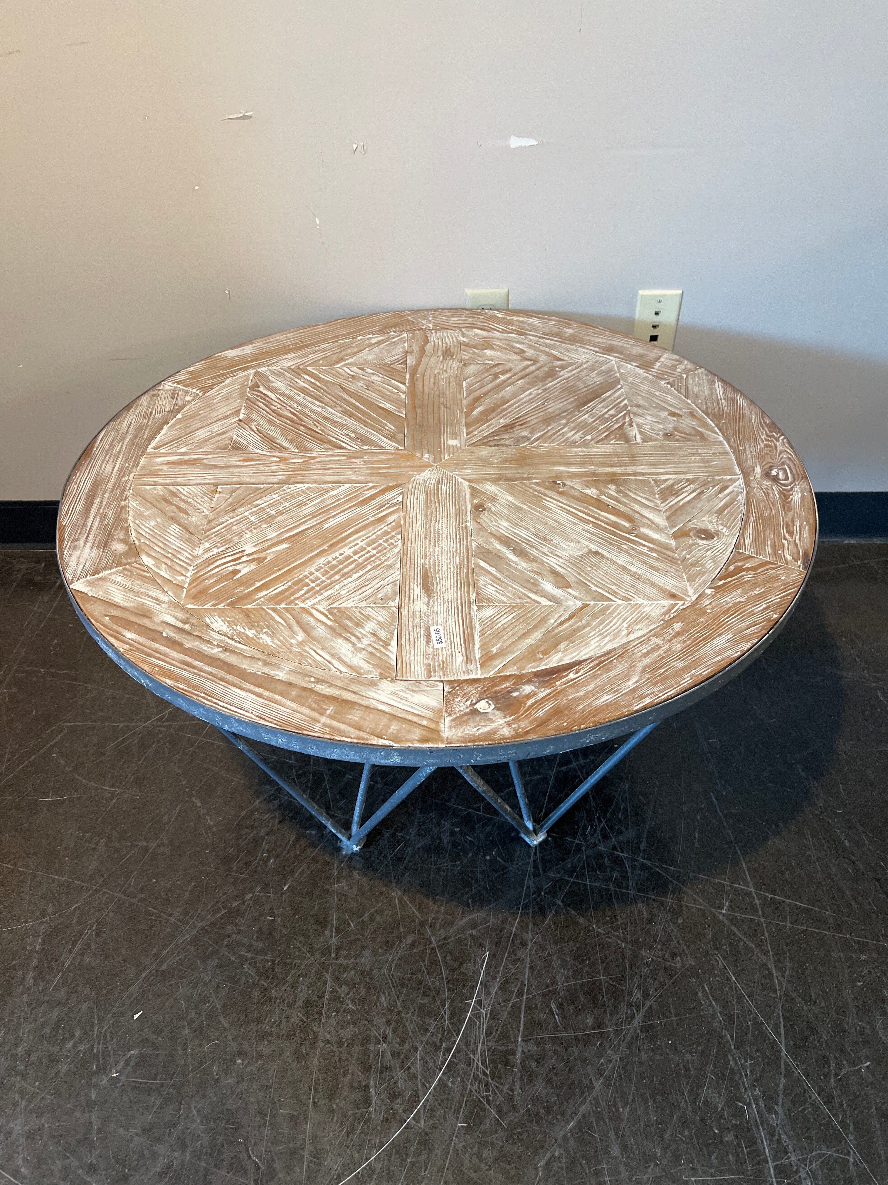 Rustic Round Wood Coffee Table with Metal Base