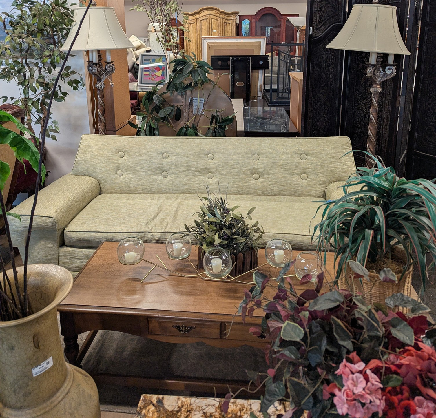 Mid-Century Modern Button-Tuft Sofa in Pale Green