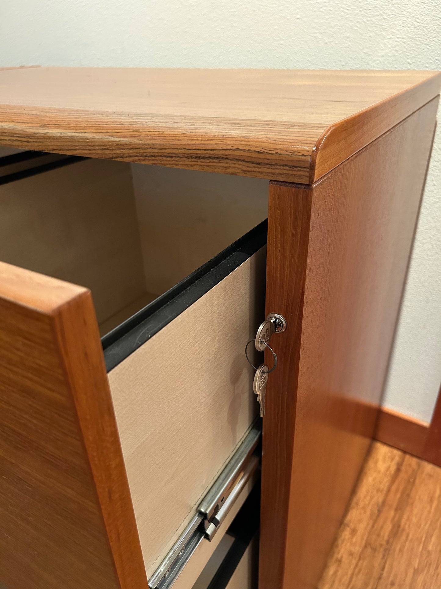 2 Filing Cabinets