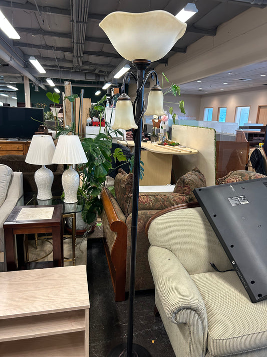 Heavy Ornate Traditonal Floor lamp