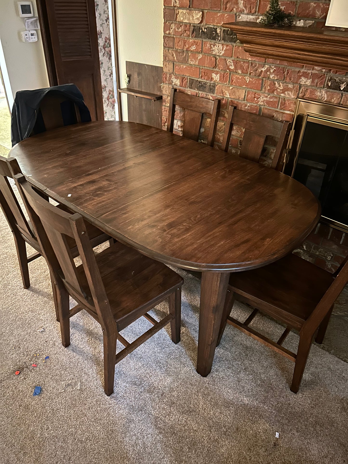 Dining Table 6 Chairs w/ 2 Leaves