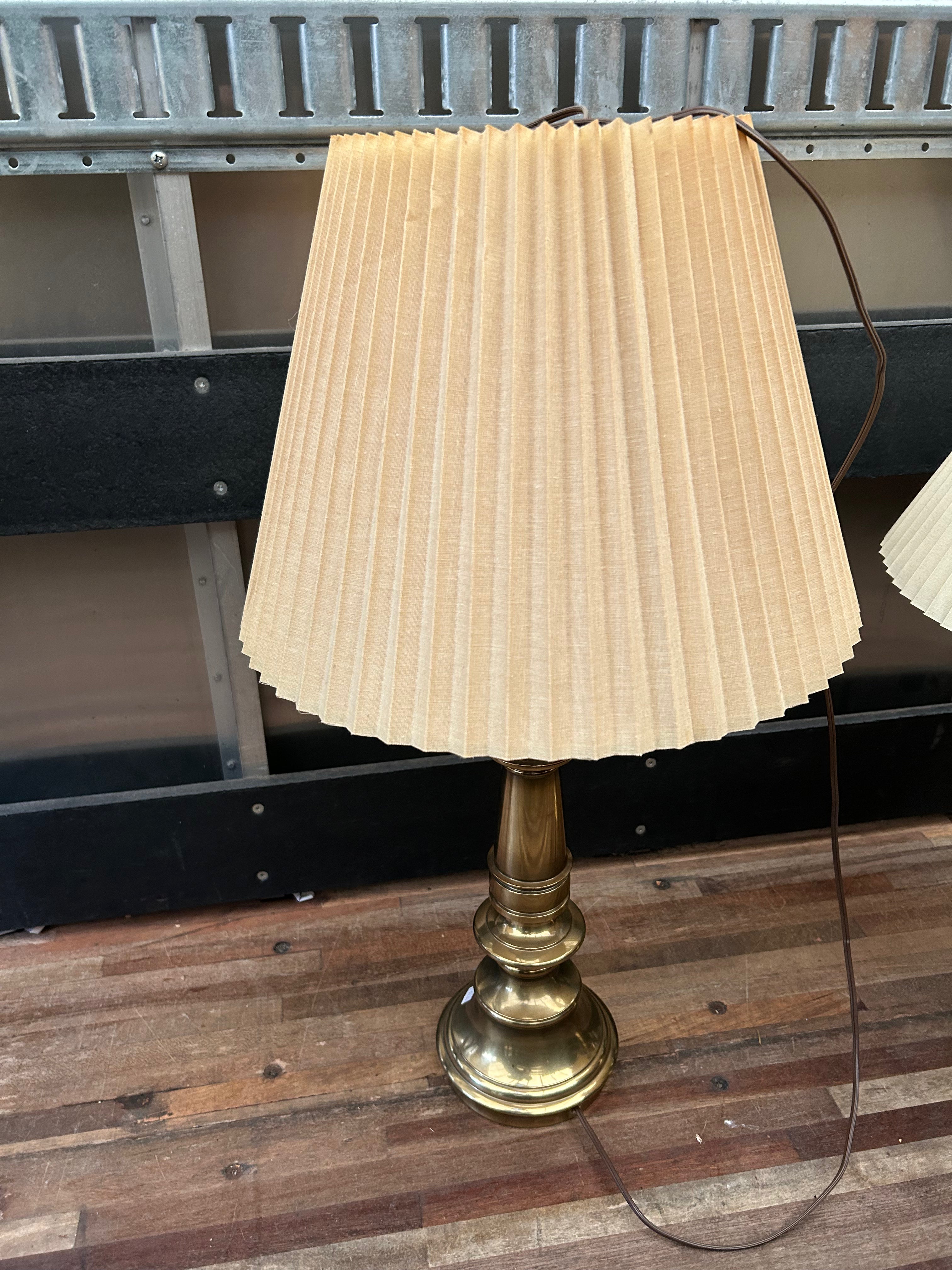Brass/Gold Lamp