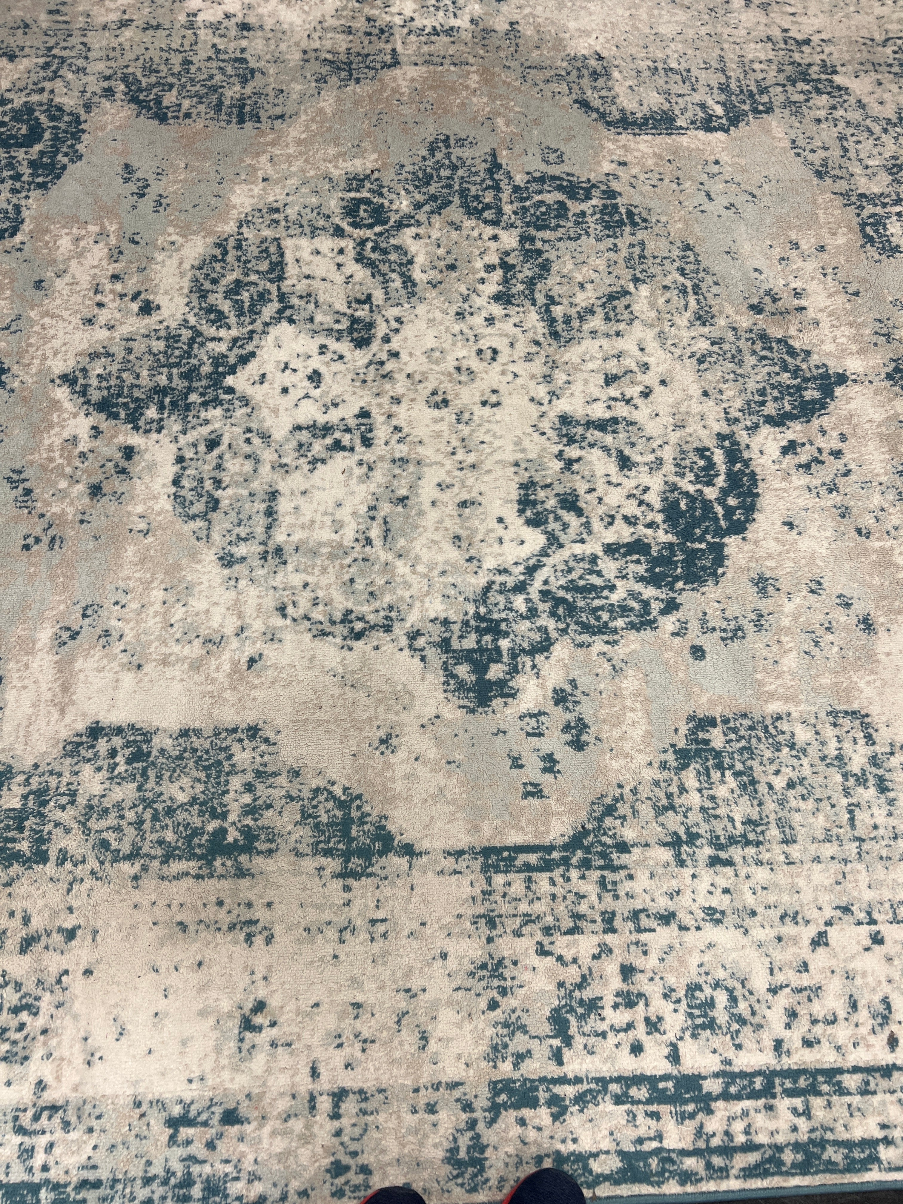 Unique Loom Sofia Collection Rolled Area Rug