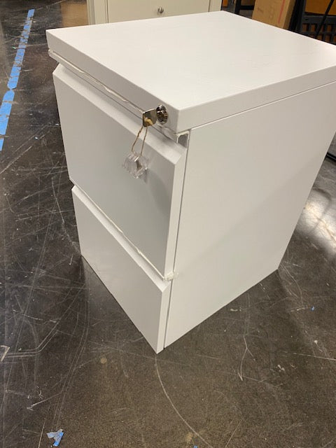 Two-Drawer White Mobile File Cabinet w/ 4 keys