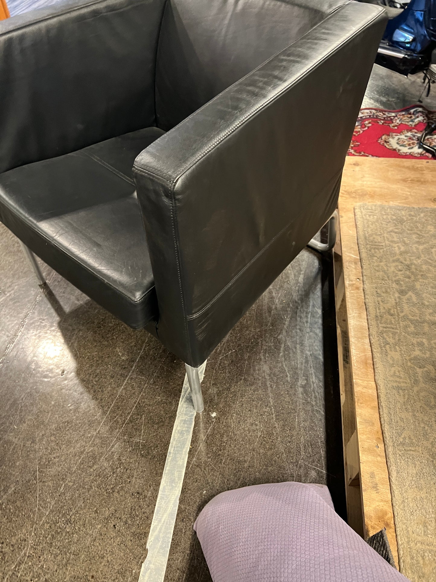 Modern Black Leather Chair