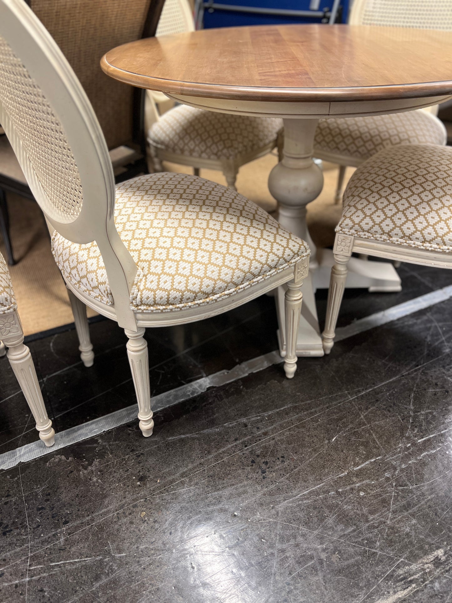 Ethan Allen Bristol Table and 5 Louis XVI style medallion chairs