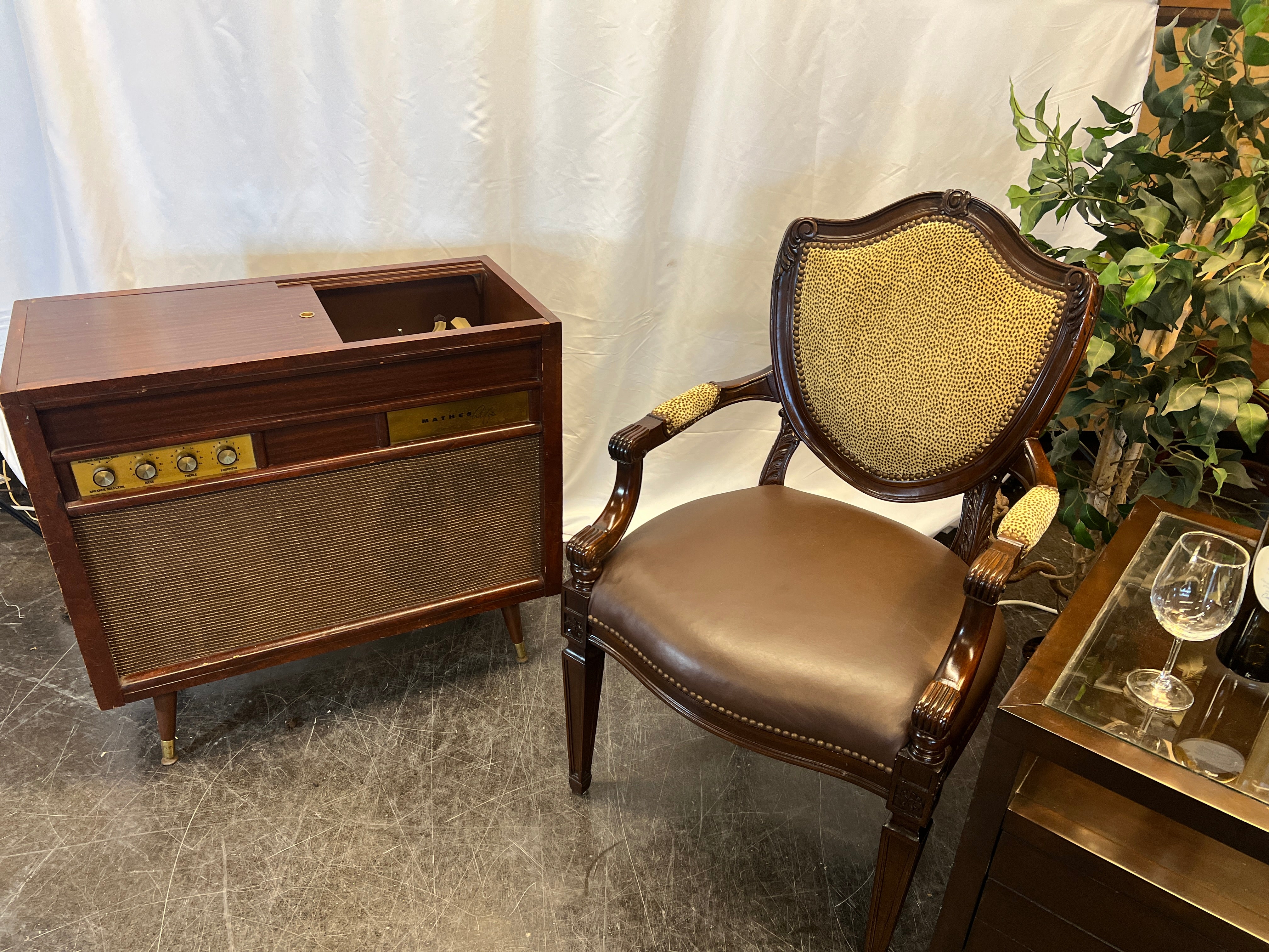 Vintage Floor Radio And Record Player