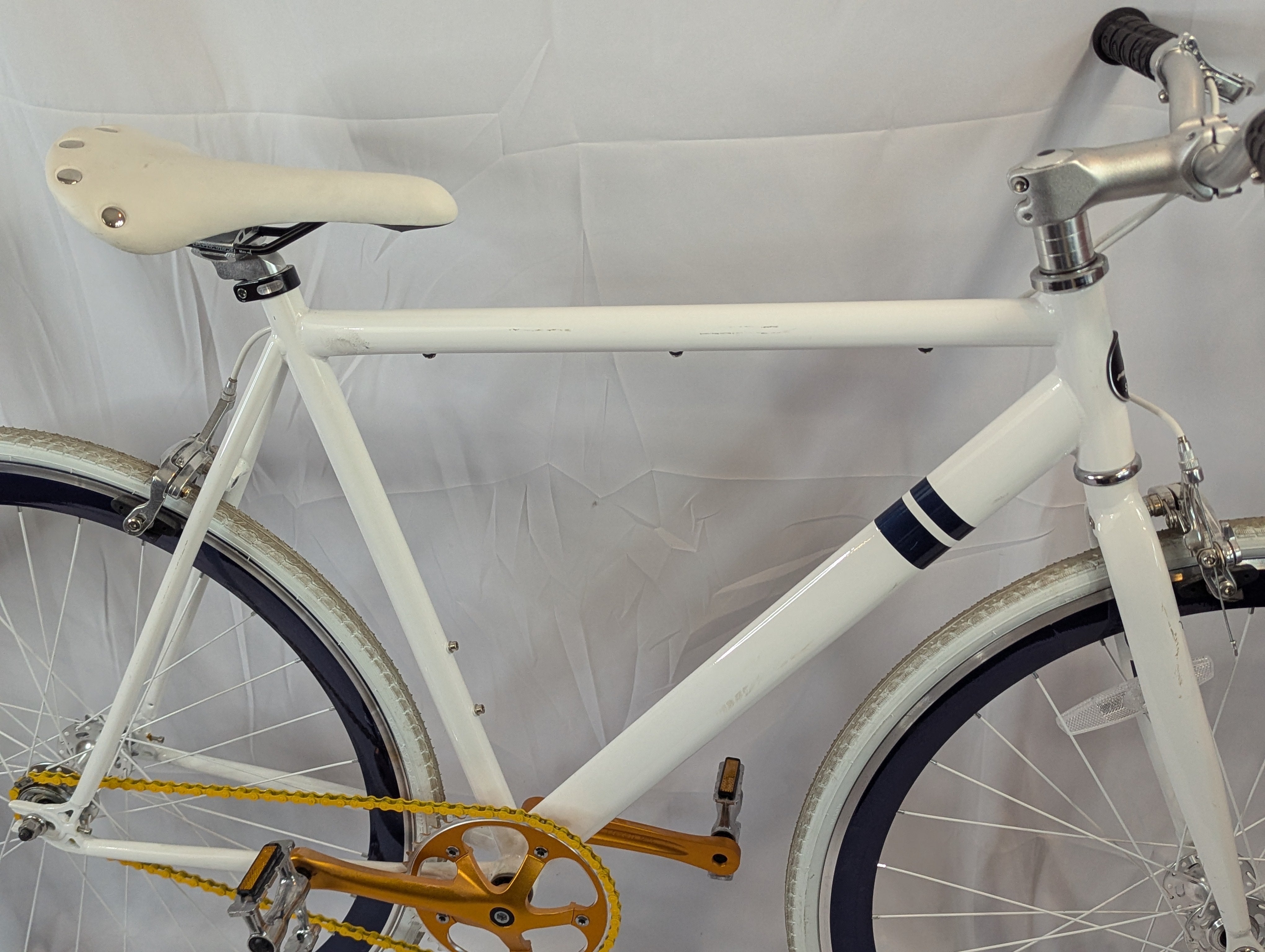 Sole Fixie White bike, white orange accent