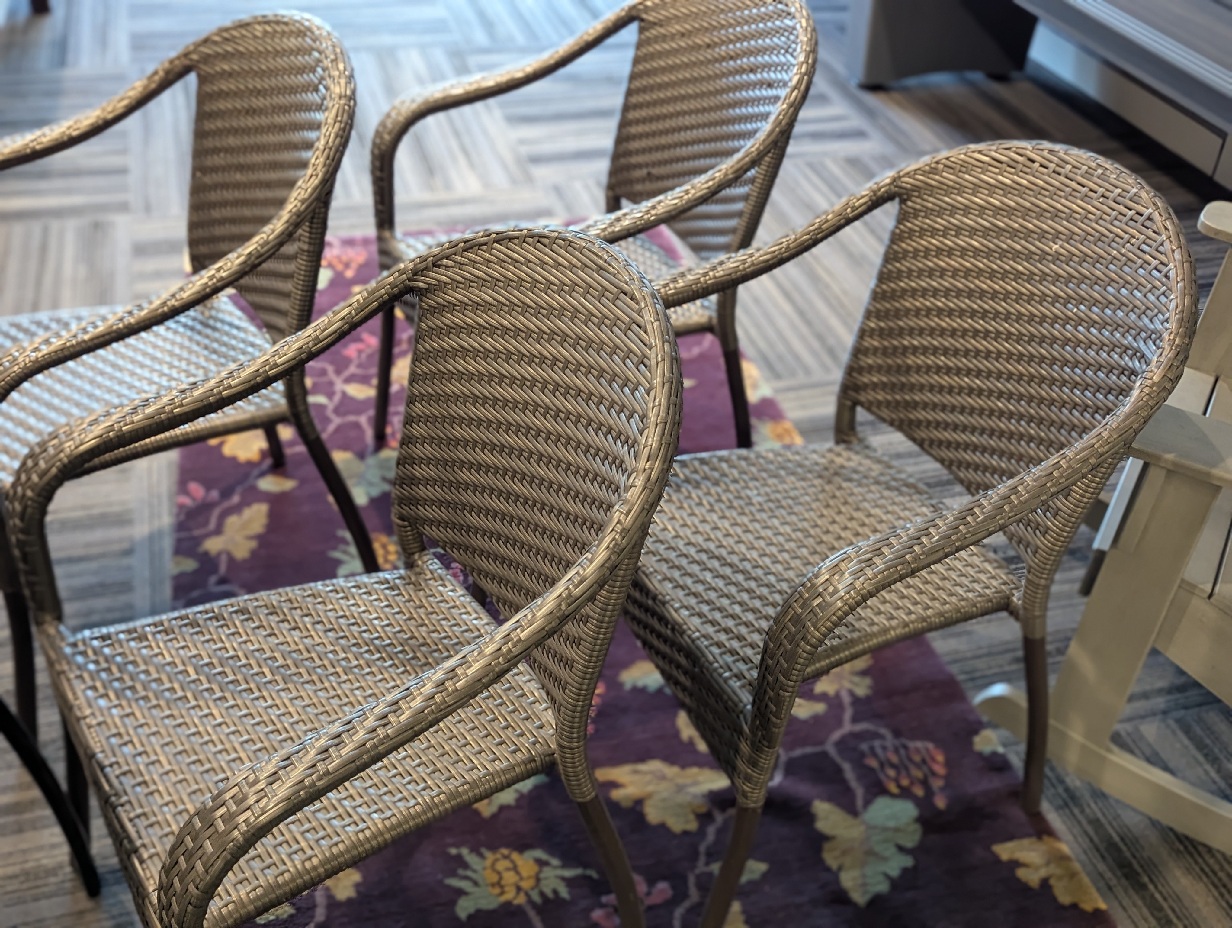 Frontgate Metal And Wicker Table And 4 Chairs
